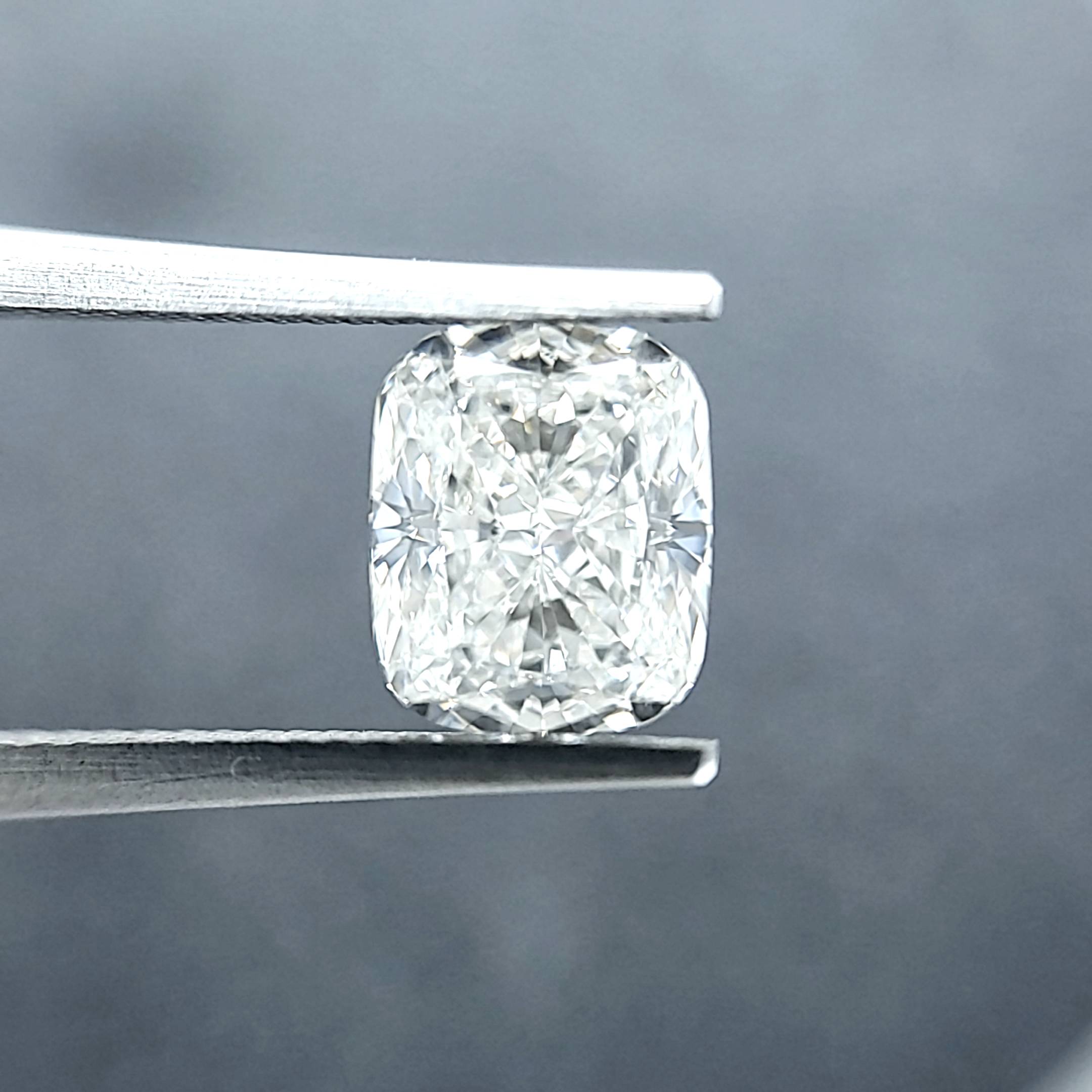 1.01 CMB G VS1 EX EX Canada CanadaMark GIA 1487880449 CM-413392