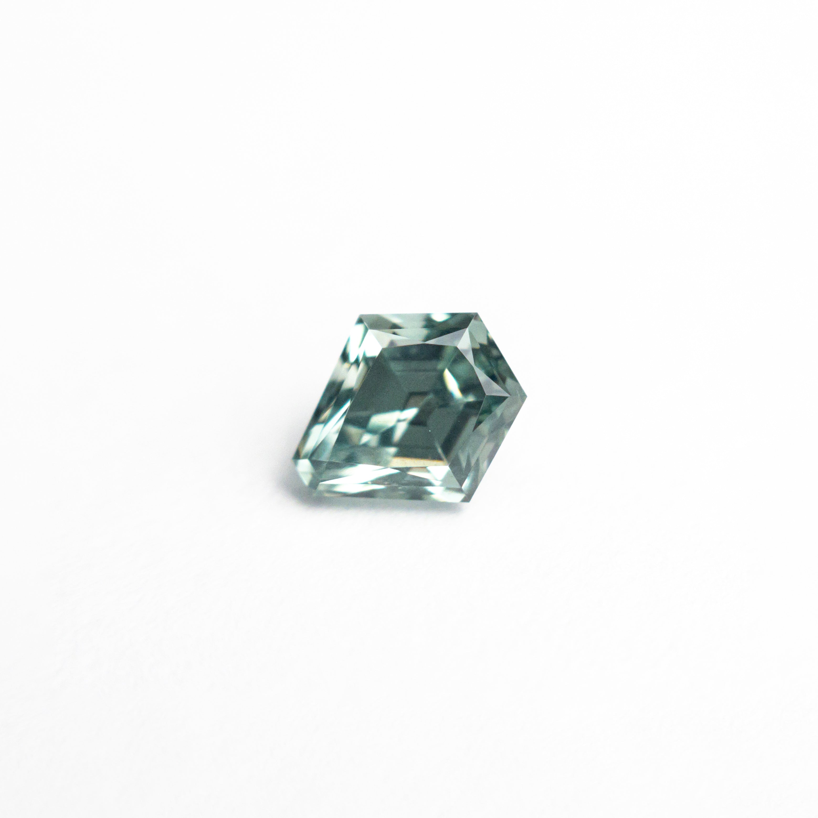 0.82ct 5.65x4.57x3.93mm Shield Brilliant Sapphire 23671-04