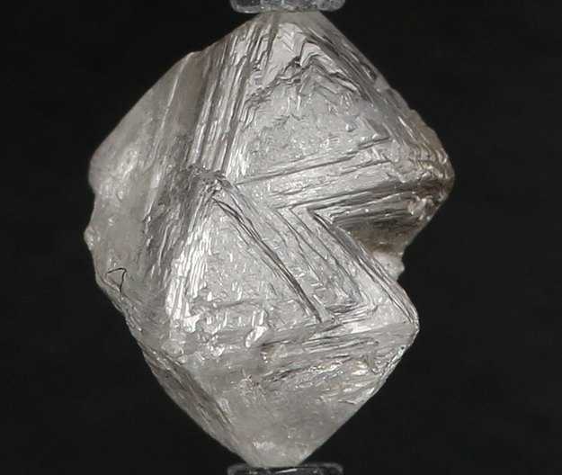 0.70 OV E VS2 EX VG Canada Diavik Sourced Canadian GIA 5566210322 RTDVK22088