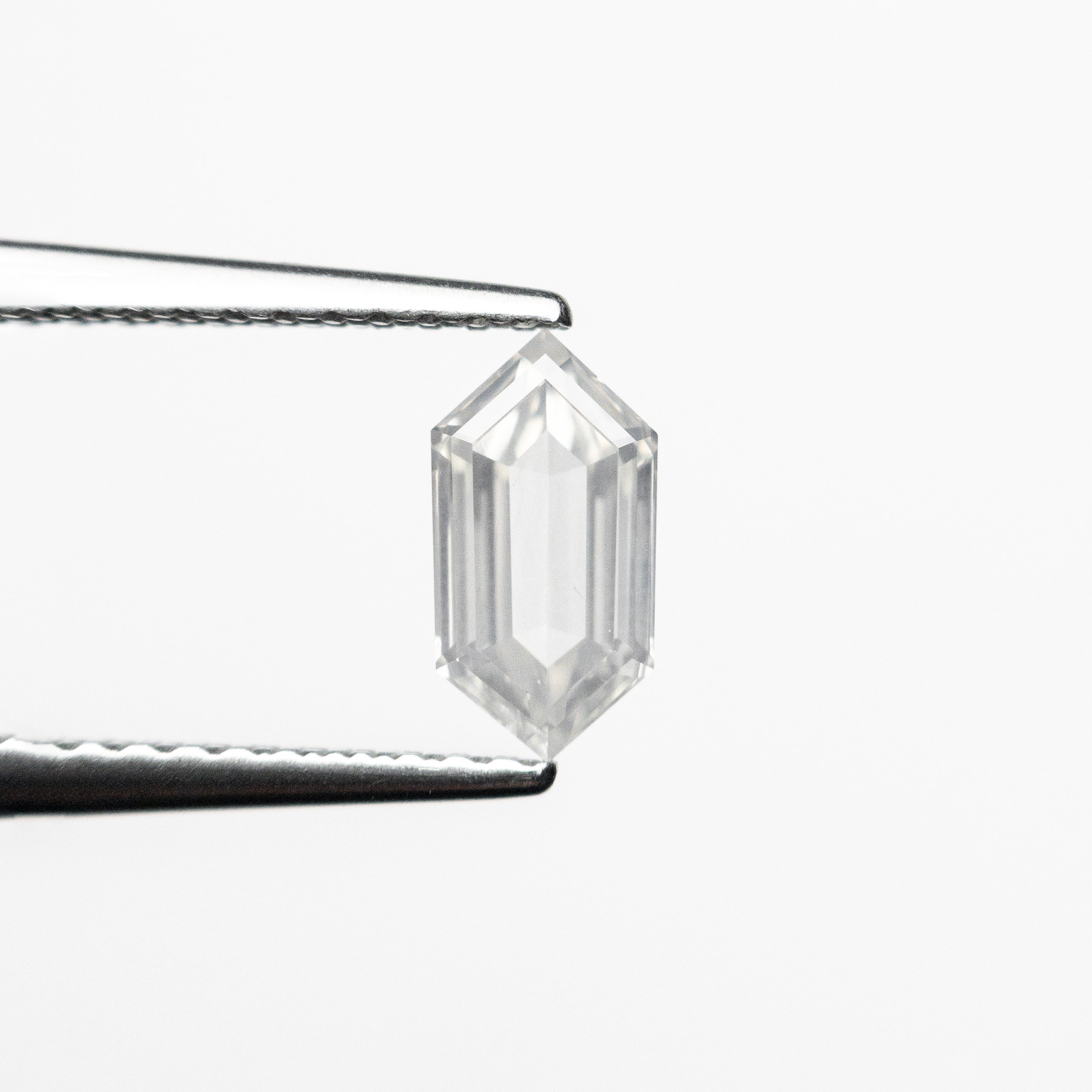 0.64ct 7.71x4.04x2.26mm Hexagon Step Cut 25457-19