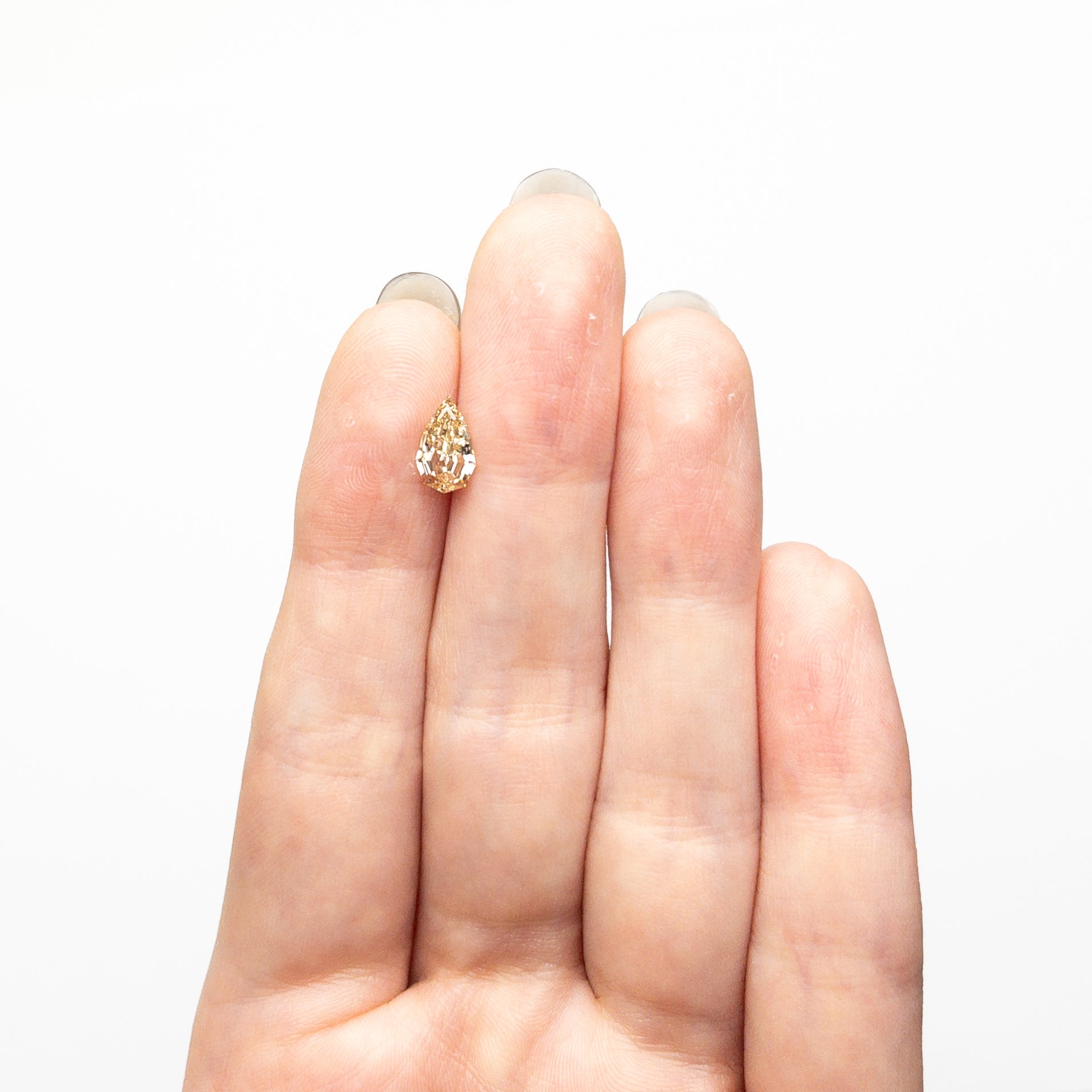0.90ct 8.57x5.16x3.02mm VS2 C4 Geo Pear Step Cut ๐ฟ๐ฆ 26119-07
