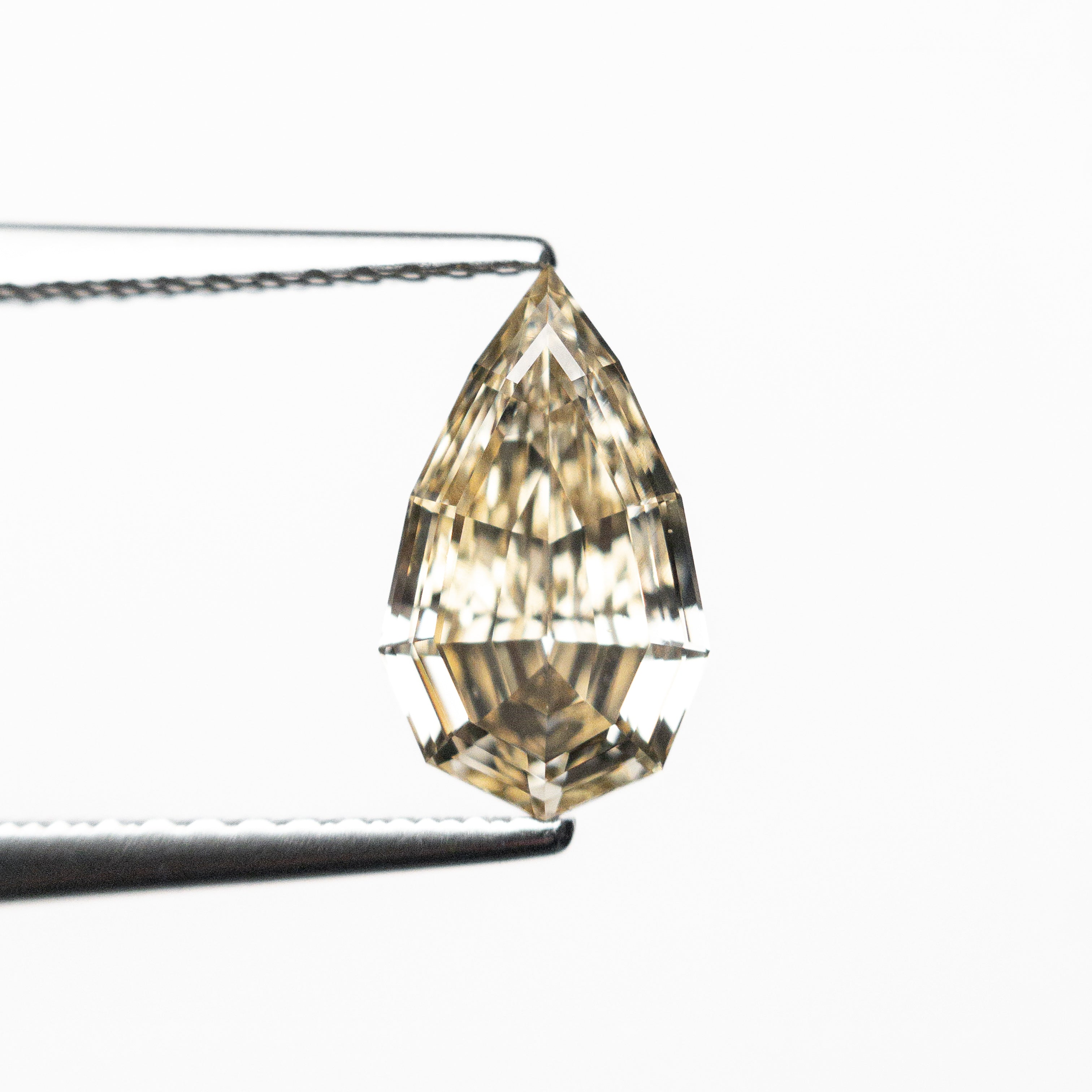 1.14ct 9.85x5.82x3.09mm VS2 C4 Geo Pear Step Cut πΏπ¦ 26119-08