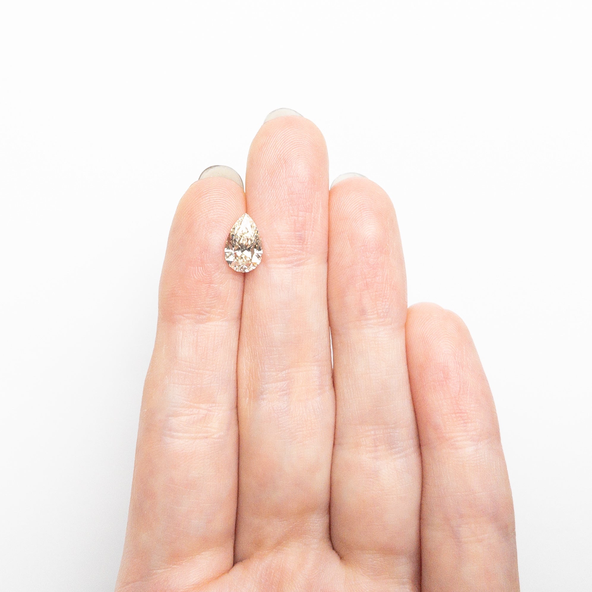 1.31ct 9.43x6.01x3.82mm VS1 U-V Pear Brilliant π¨π¦ 26120-03