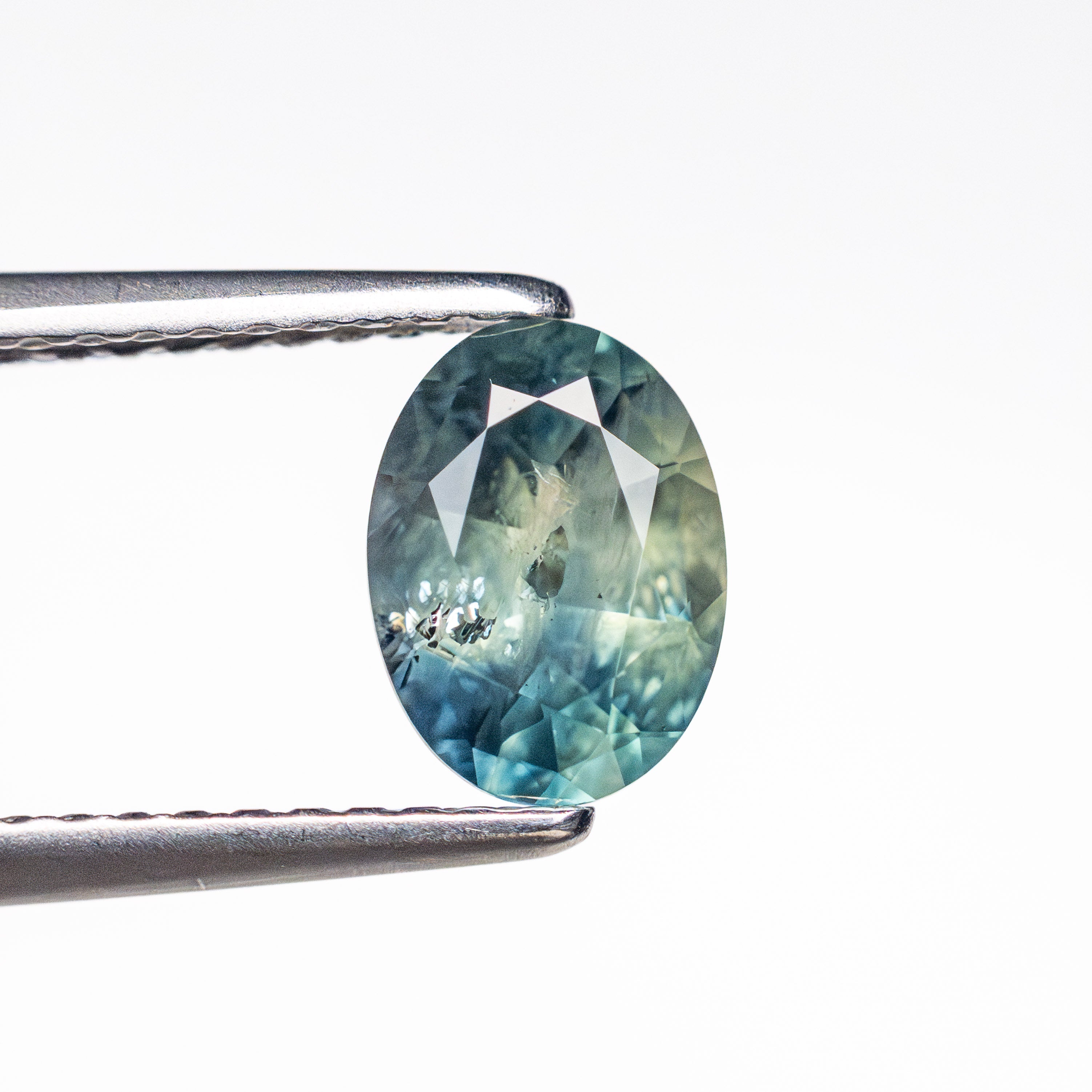 1.27ct 7.42x5.48x3.81mm Oval Brilliant Sapphire 26159-02