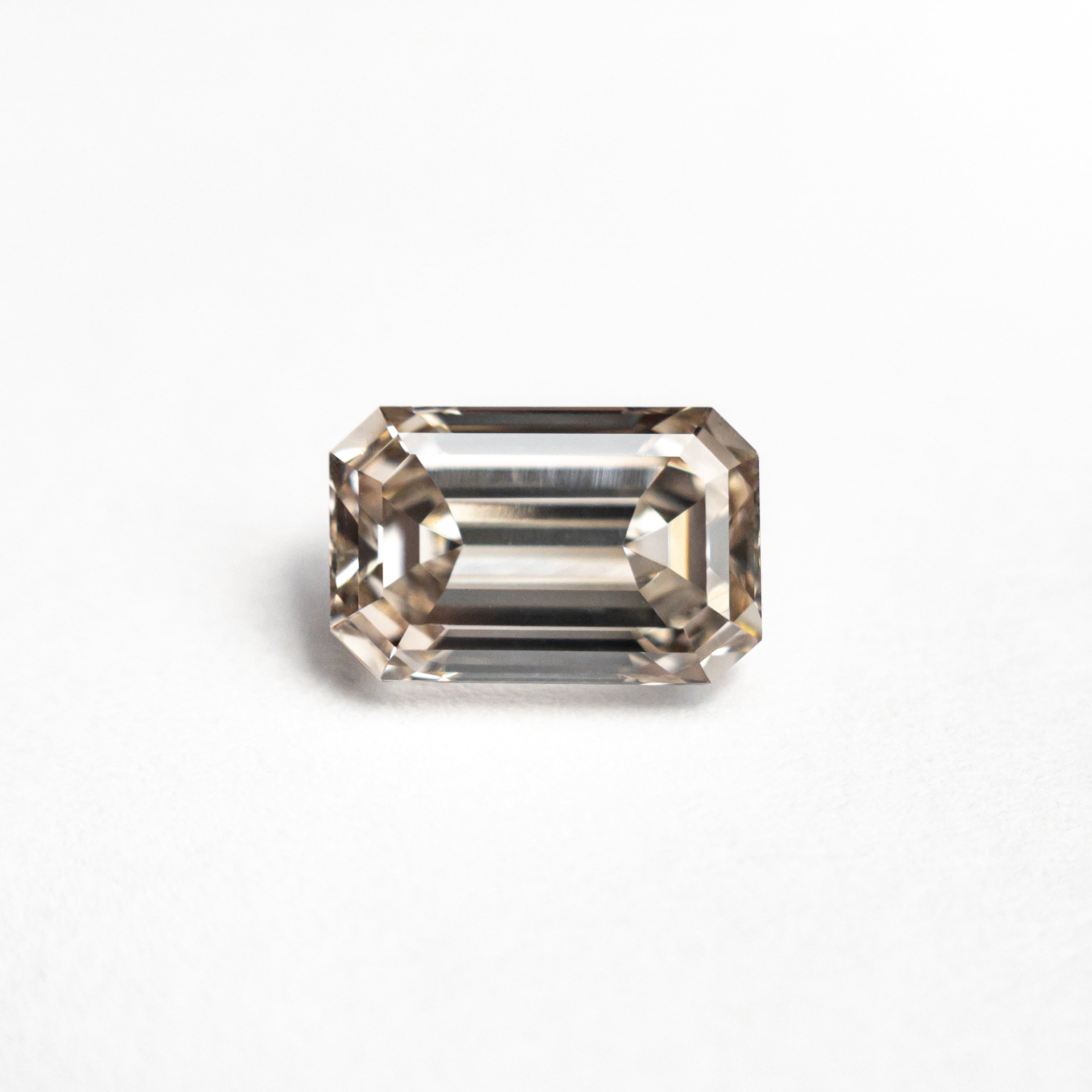 1.11ct 7.23x4.69x3.17mm VS1 C4 Cut Corner Rectangle Step Cut π¨π¦ 26316-02