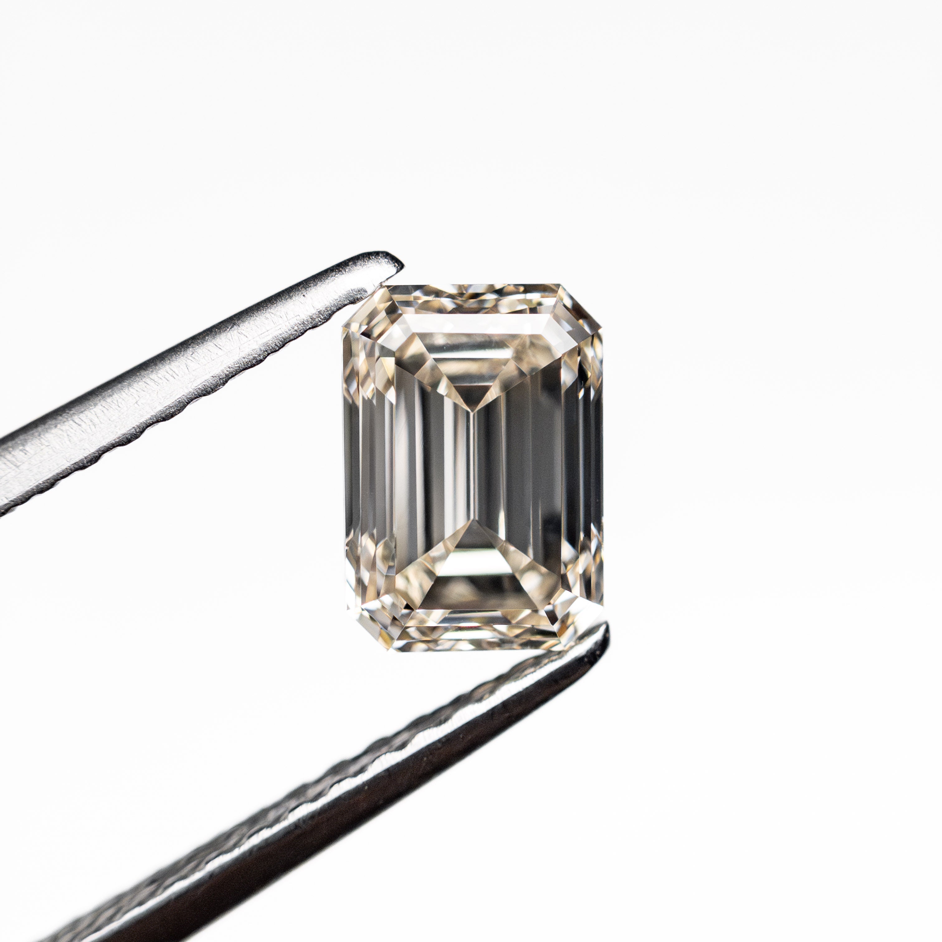 1.04ct 6.47x4.59x3.40mm VVS2 M Cut Corner Rectangle Step Cut π¨π¦ 26318-02