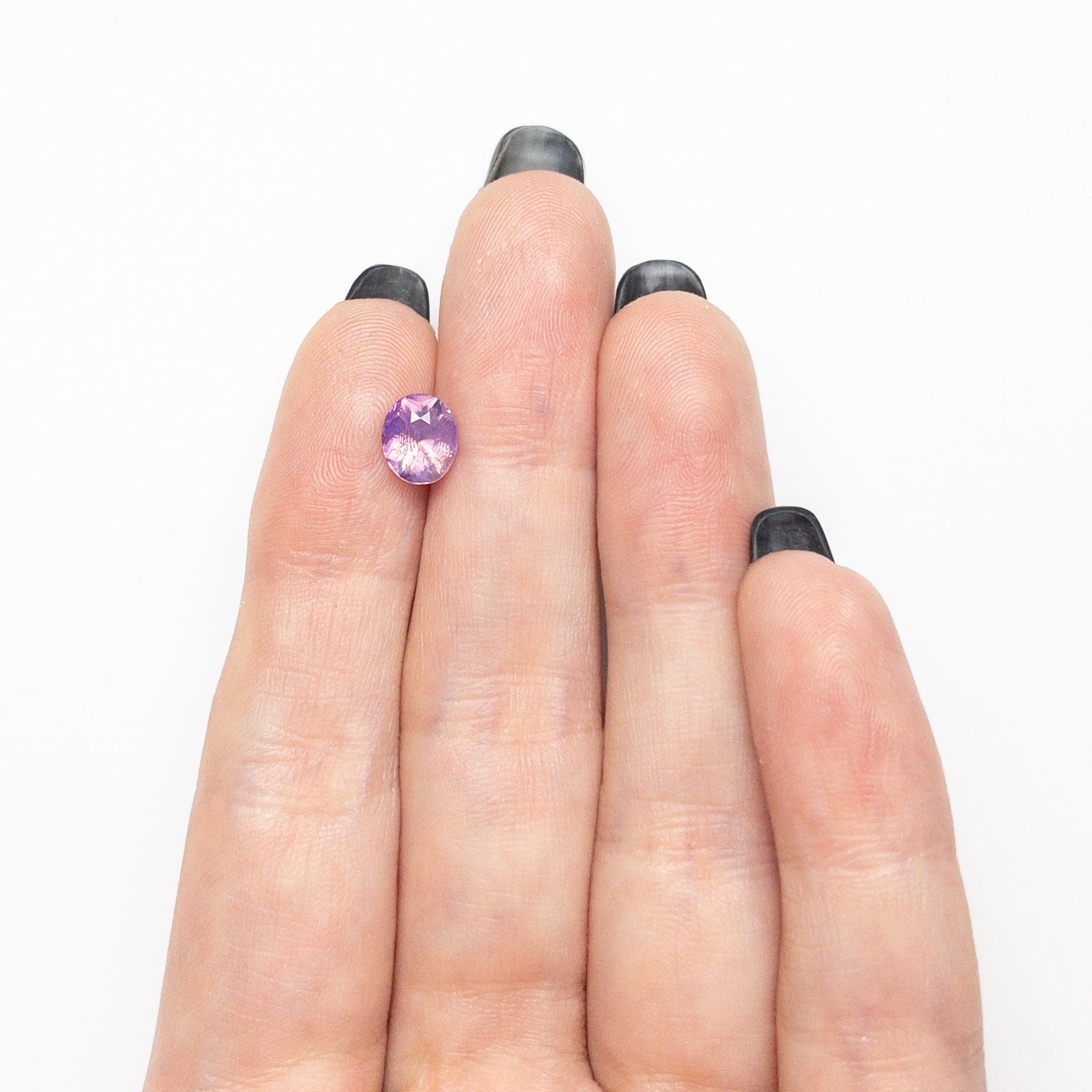 1.54ct 7.13x6.02x4.59mm Oval Brilliant Sapphire 26425-01