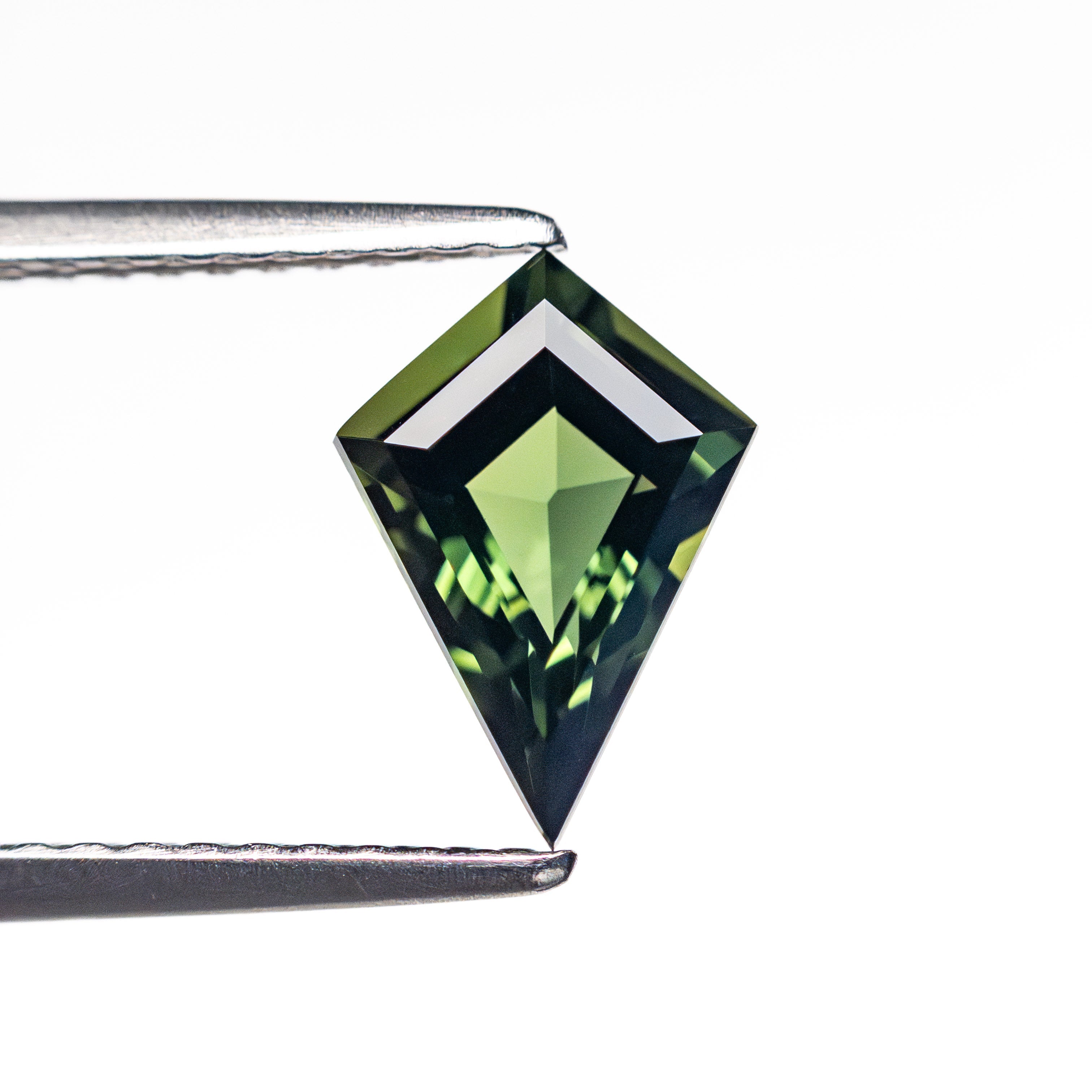 1.11ct 9.25x6.54x3.47mm Kite Step Cut Sapphire 26516-02