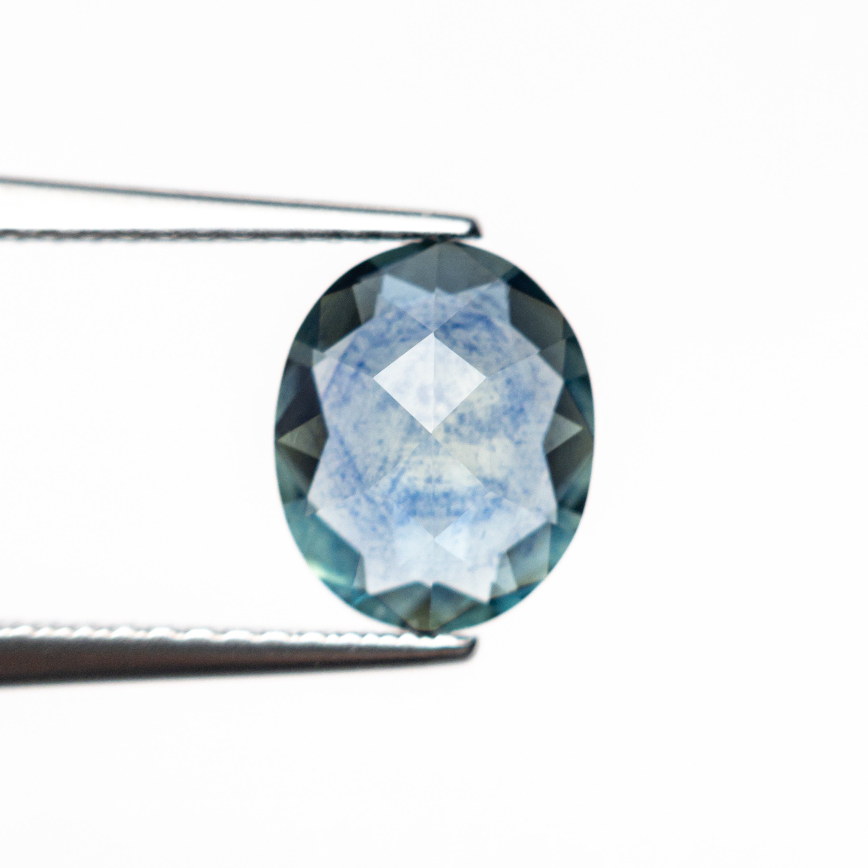 1.75ct 8.90x7.31x3.14mm Oval Rosecut Sapphire 26582-03