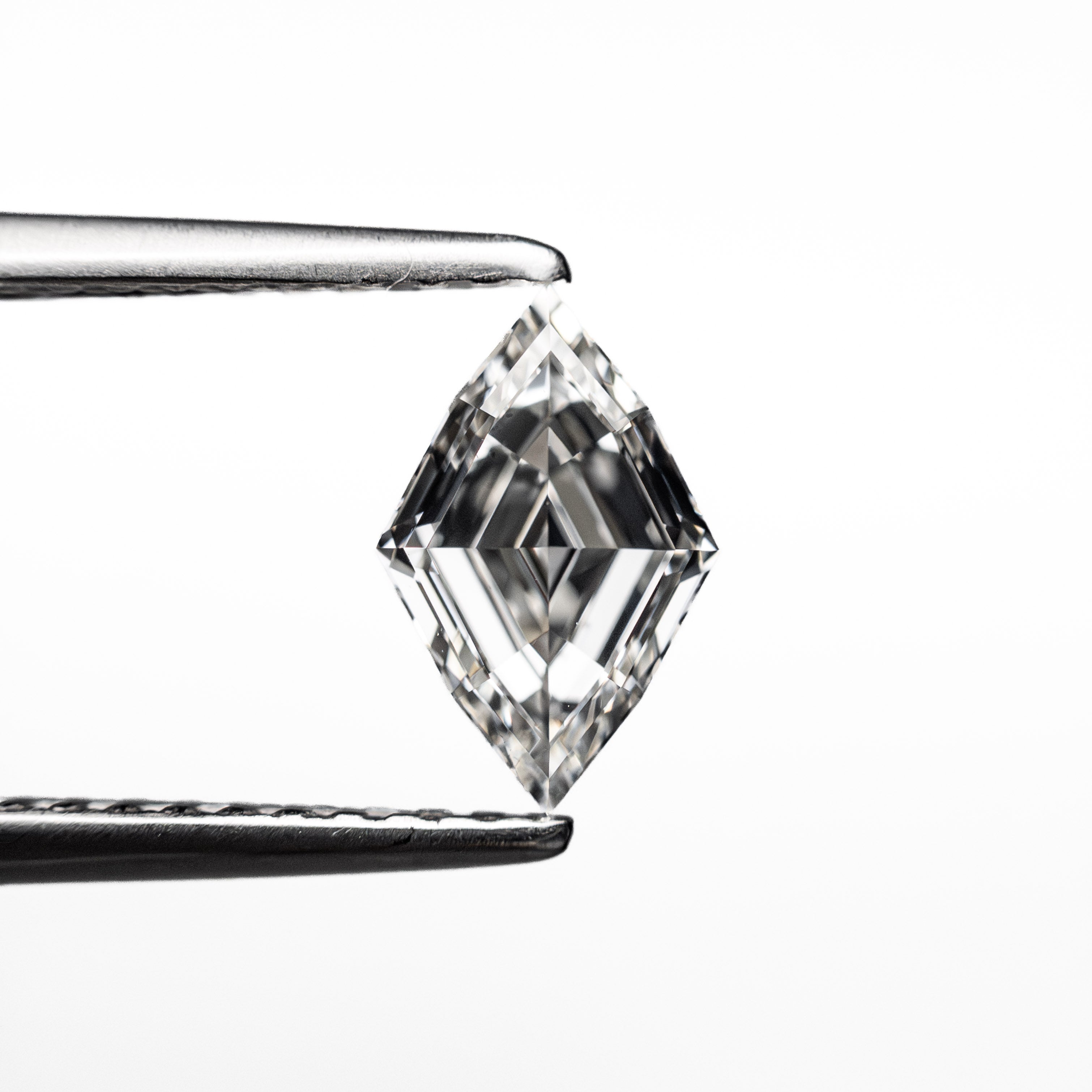 0.70ct 8.28x5.36x2.82mm GIA VS1 G Lozenge Step Cut 26746-01