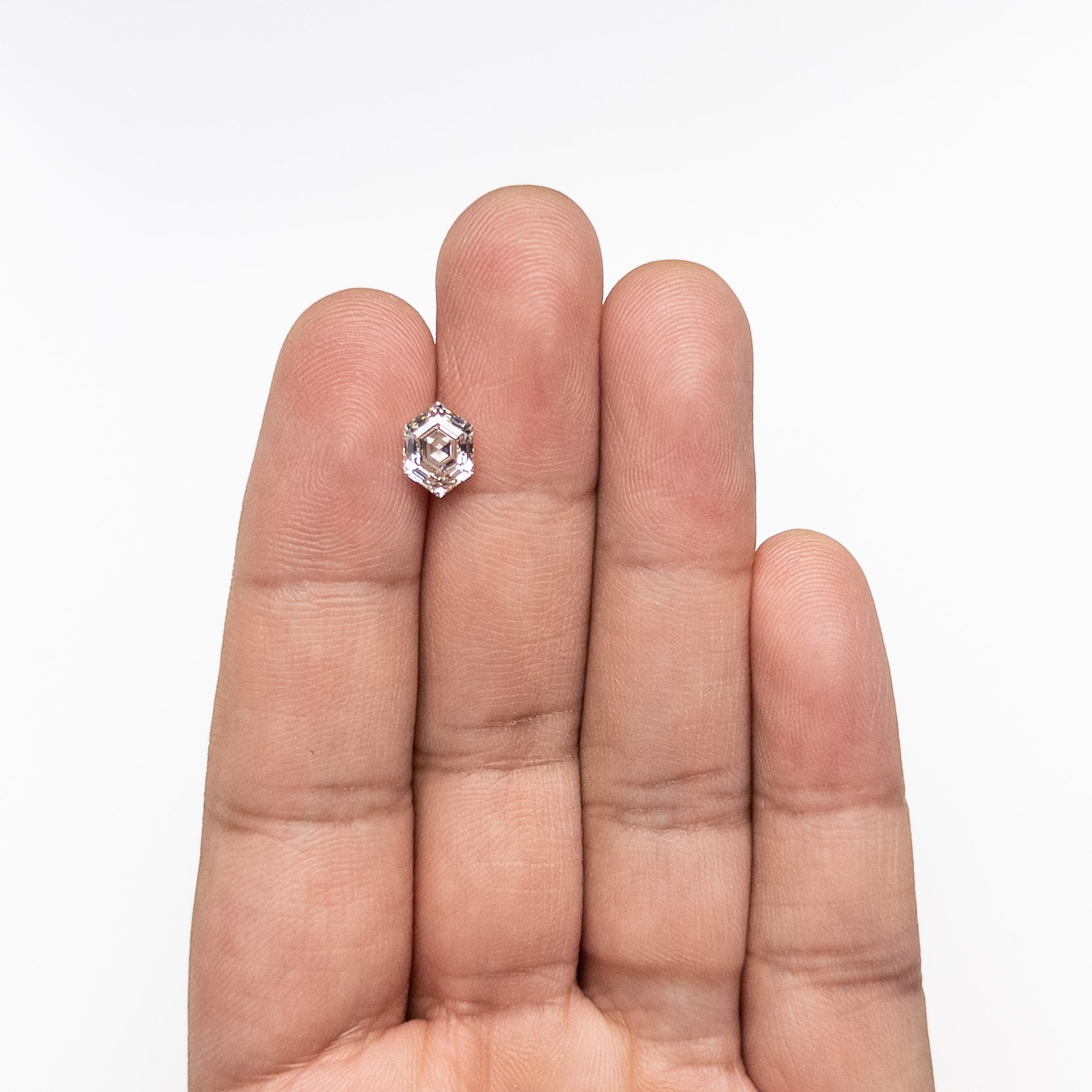 1.60ct 8.52x6.21x4.33mm VS1 M Hexagon Step Cut π¨π¦ 26831-01