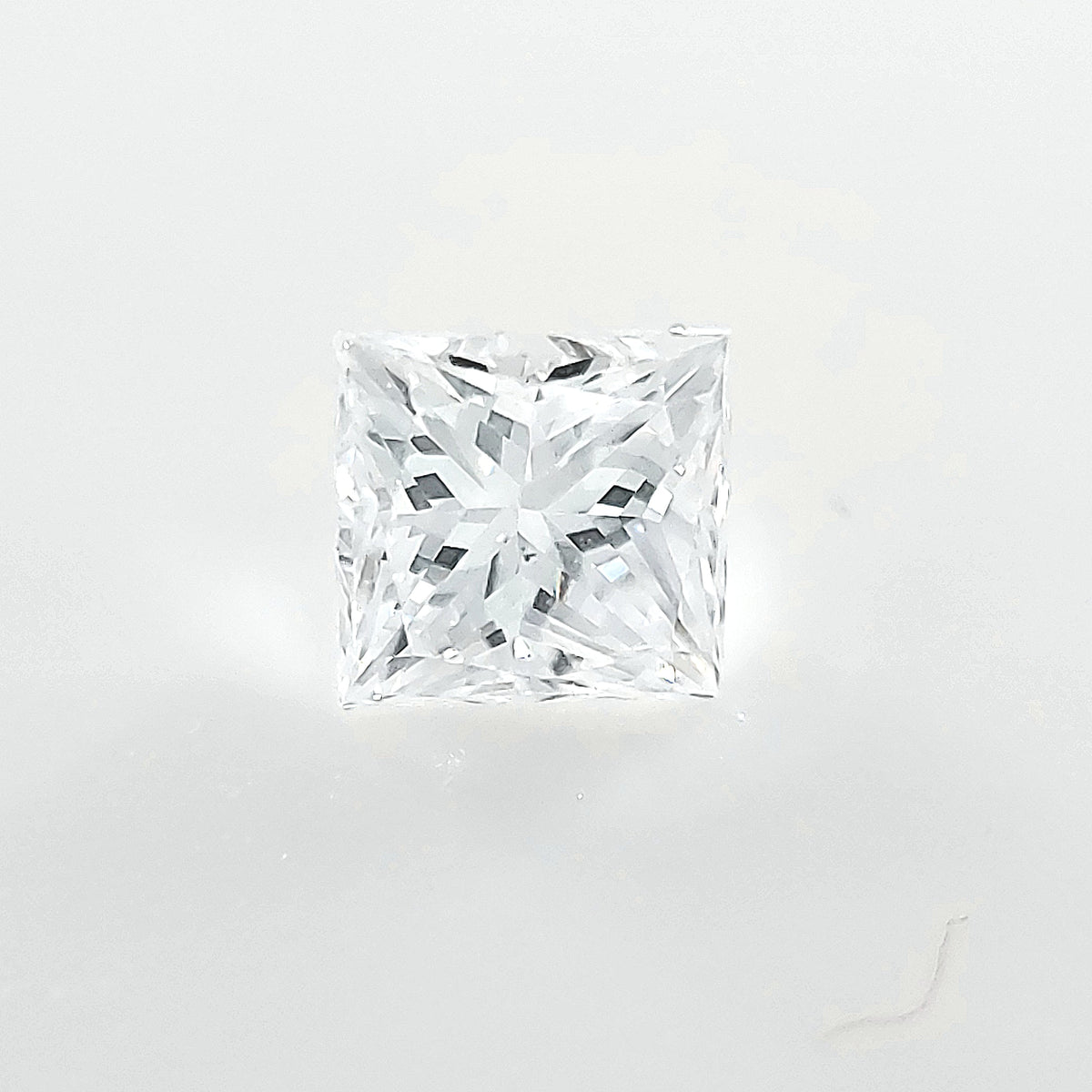 PR 0.37ct E, SI1,