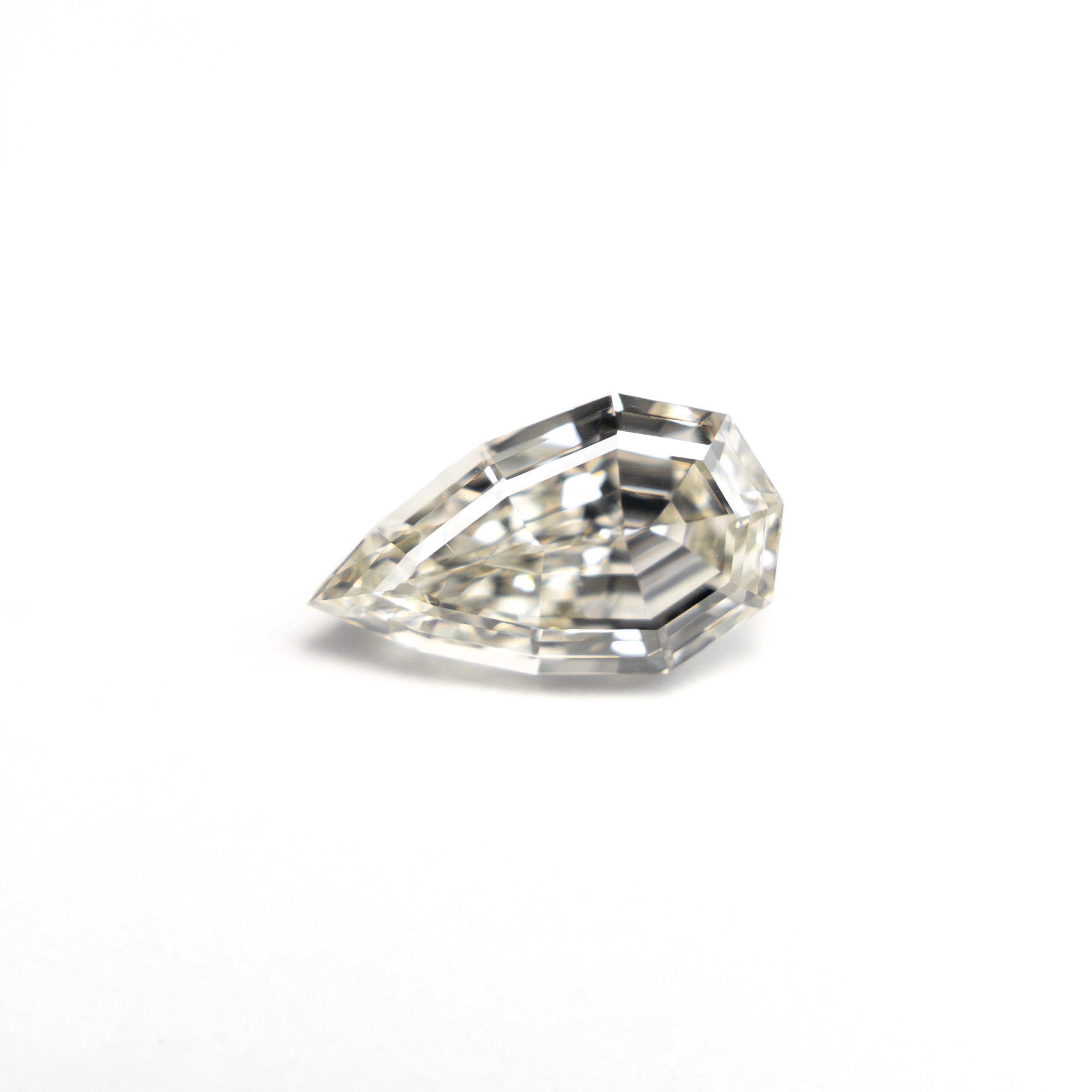 0.78ct 8.13x4.71x3.04mm VS1 L Geo Pear Step Cut ๐ฟ๐ฆ 27364-14