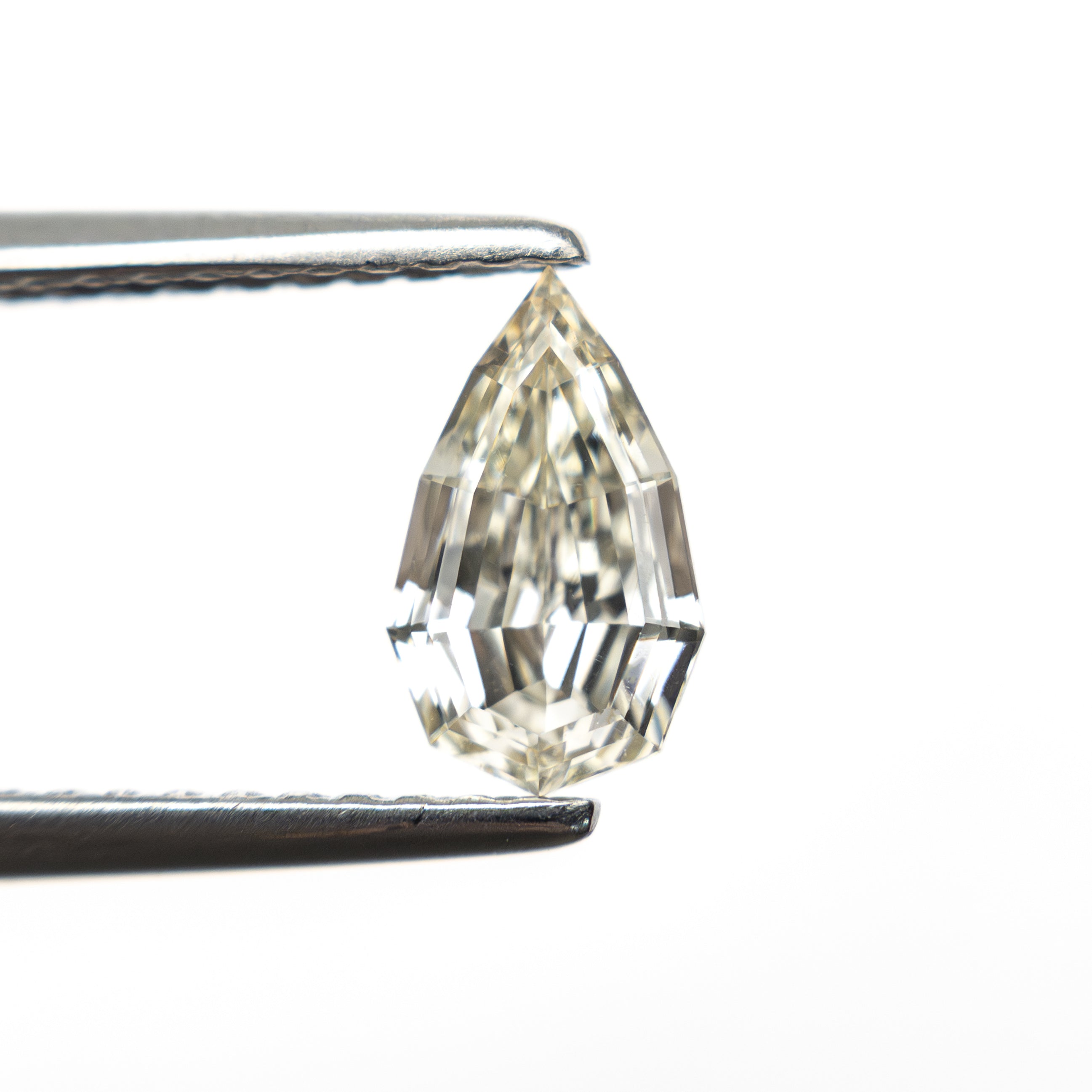 0.71ct 7.85x4.68x2.90mm VVS2 Q-R Geo Pear Step Cut ๐ฟ๐ฆ 27364-15
