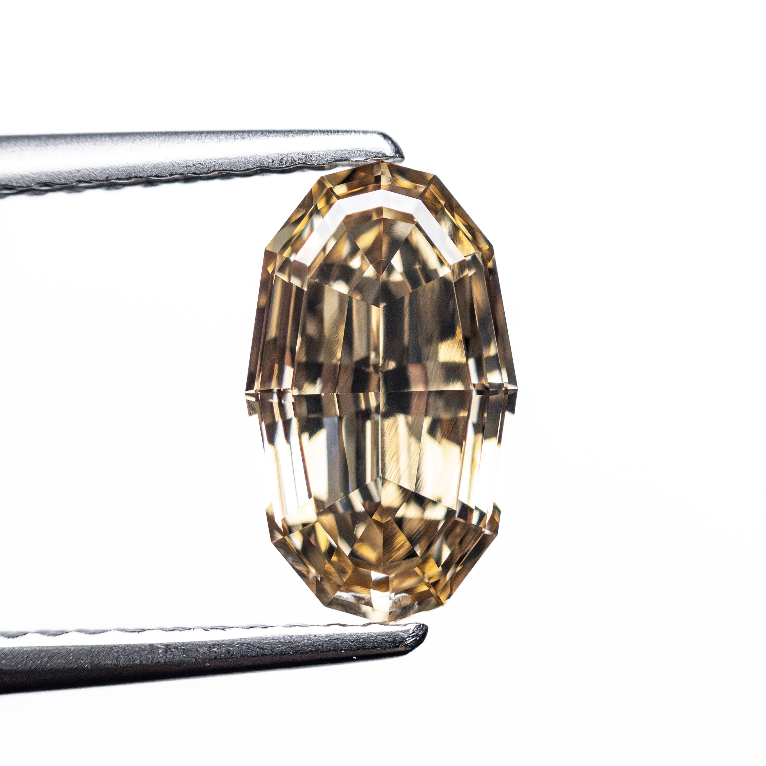 1.71ct 10.04x5.89x3.45mm VS2 C6 Geo Oval Step Cut ๐ฟ๐ฆ 27517-01