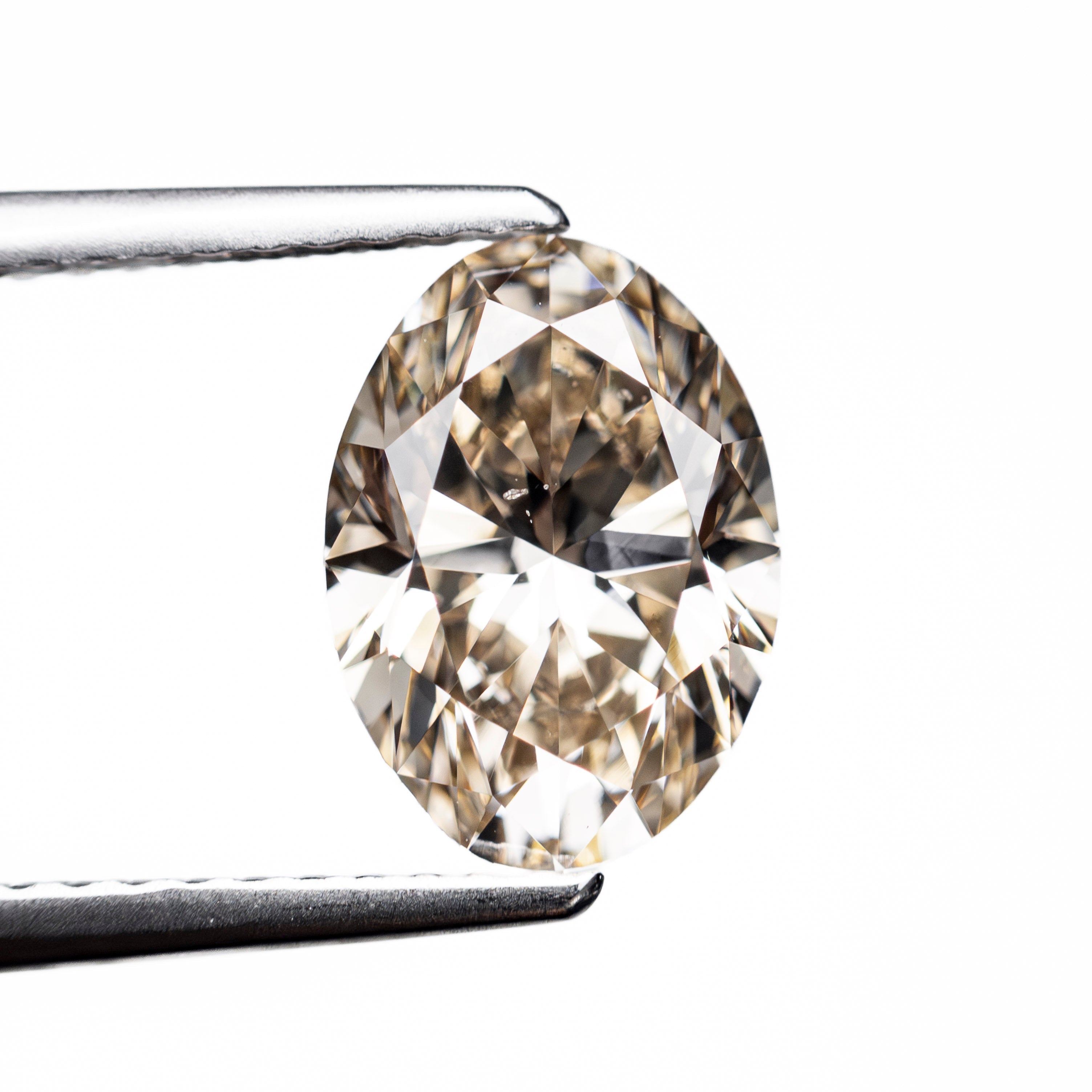 1.89ct 9.65s6.90x4.40mm SI1 C3 Oval Brilliant π¨π¦ 27985-01