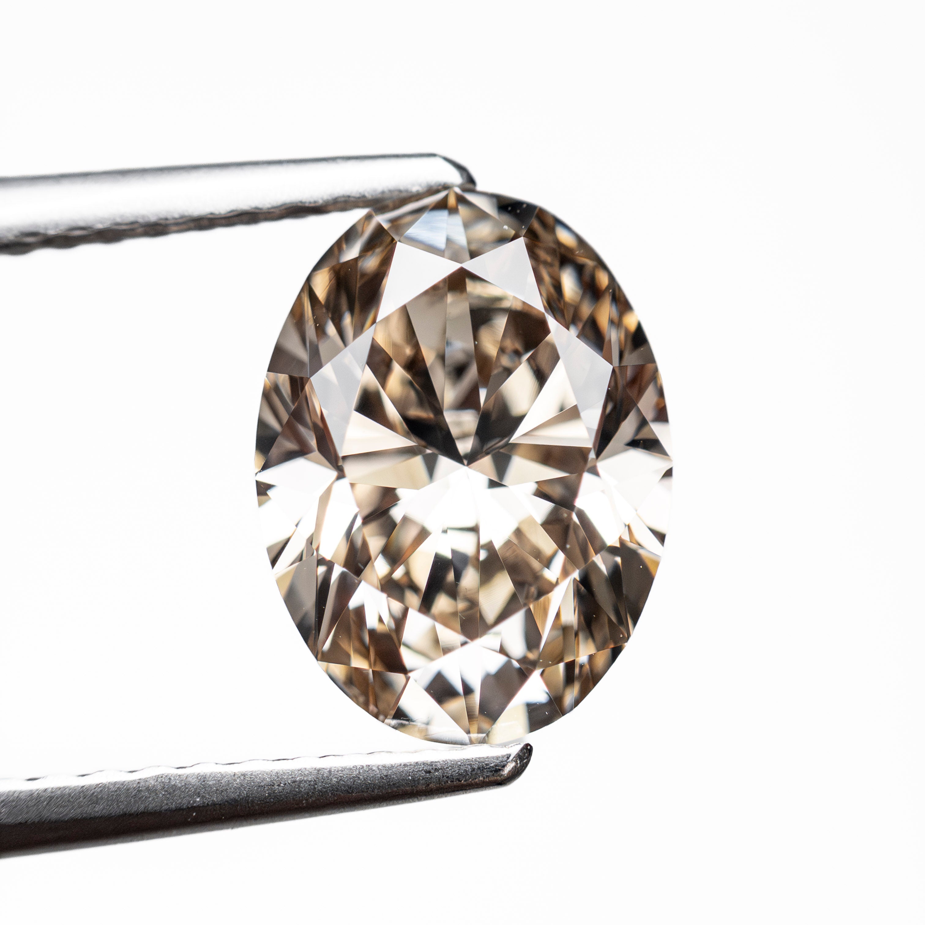 2.24ct 9.92x7.37x4.71mm VS1 C4 Oval Brilliant π¨π¦ 27987-01