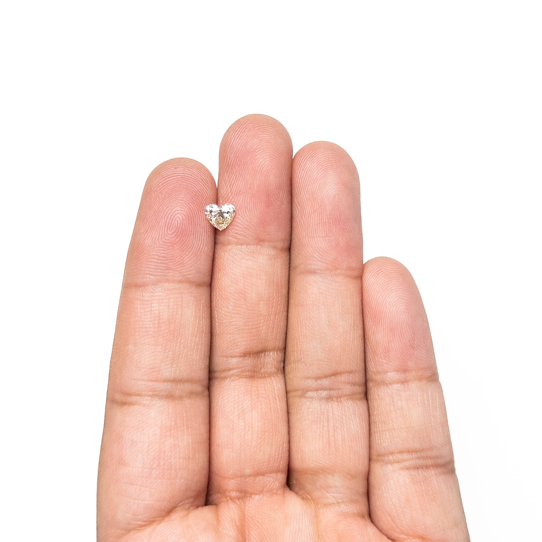 0.65ct 5.27x5.87x3.61mm VS2 U-V Heart Brilliant π¨π¦ 28000-01