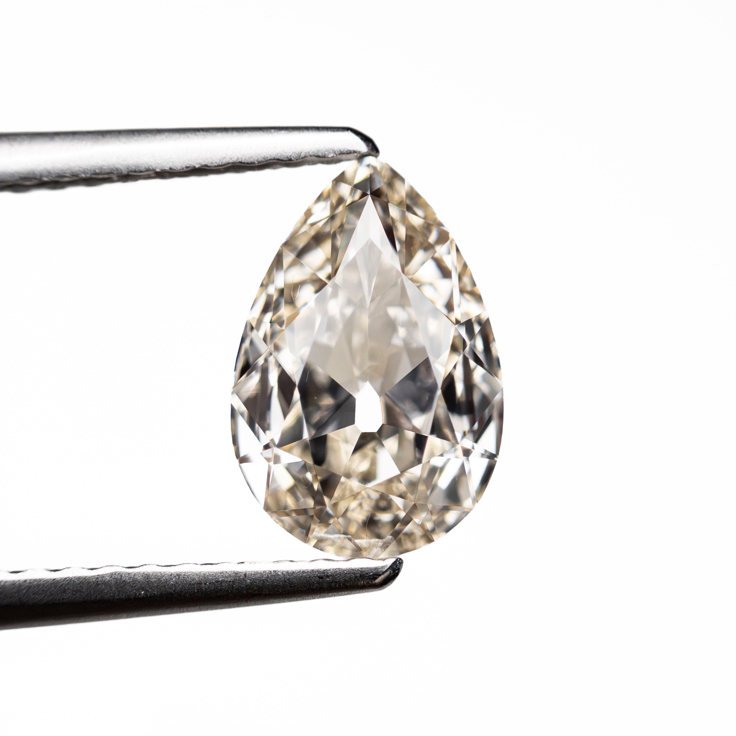 1.18ct 9.16x6.20x2.97mm GIA VVS1 M Pear Brilliant 28022-01