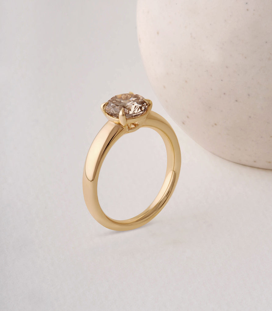 Liza Ring - Champagne Round Brilliant-cut Diamond