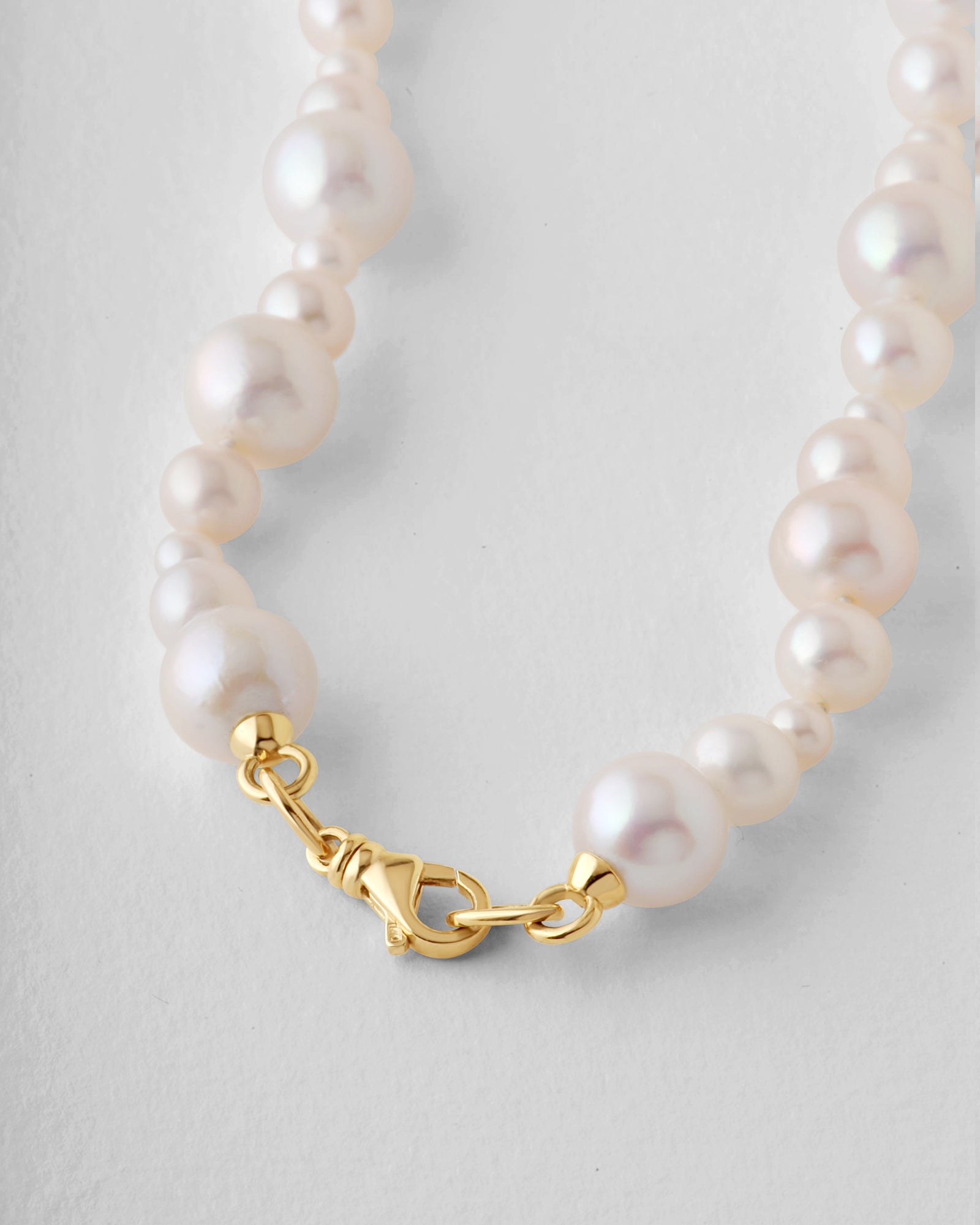 Form Necklace