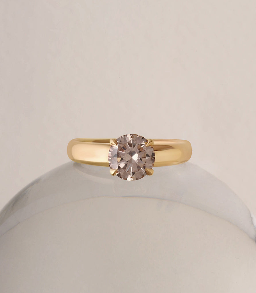 Liza Ring - Champagne Round Brilliant-cut Diamond