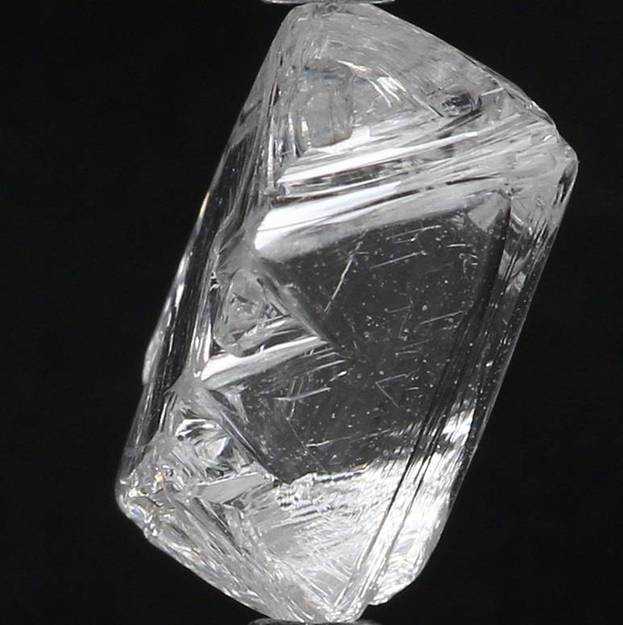 0.69 RA E VS2 EX VG Canada Diavik Sourced Canadian GIA 2231523995 RTDVK22205
