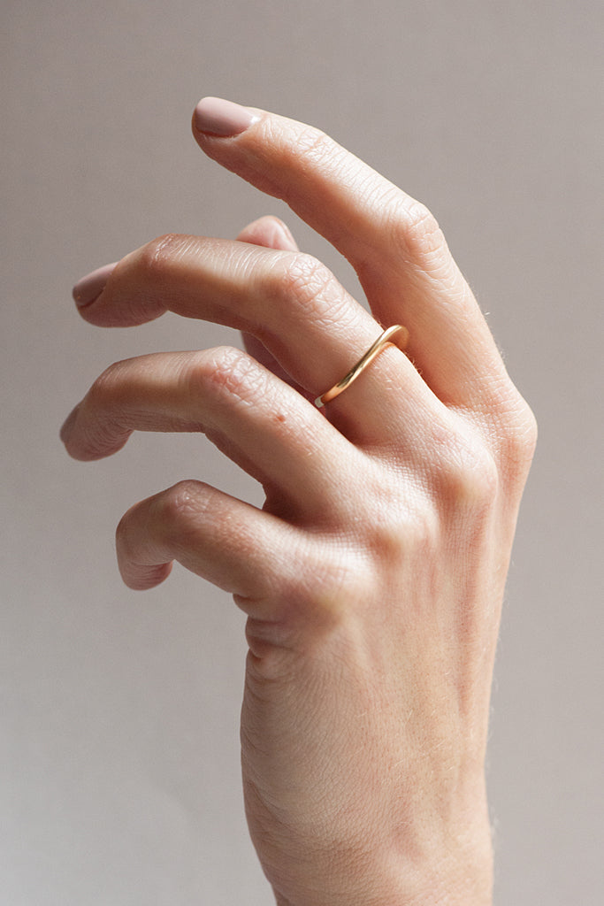Contour Ring