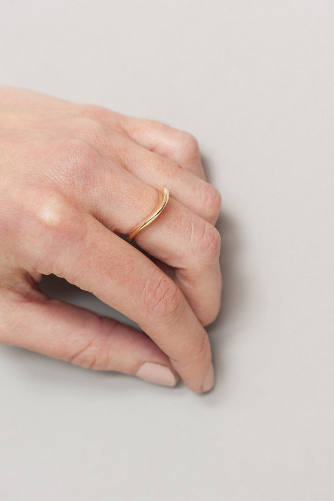 Contour Ring
