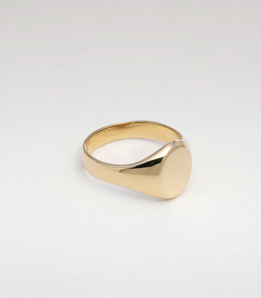 Oval Signet Ring - Large