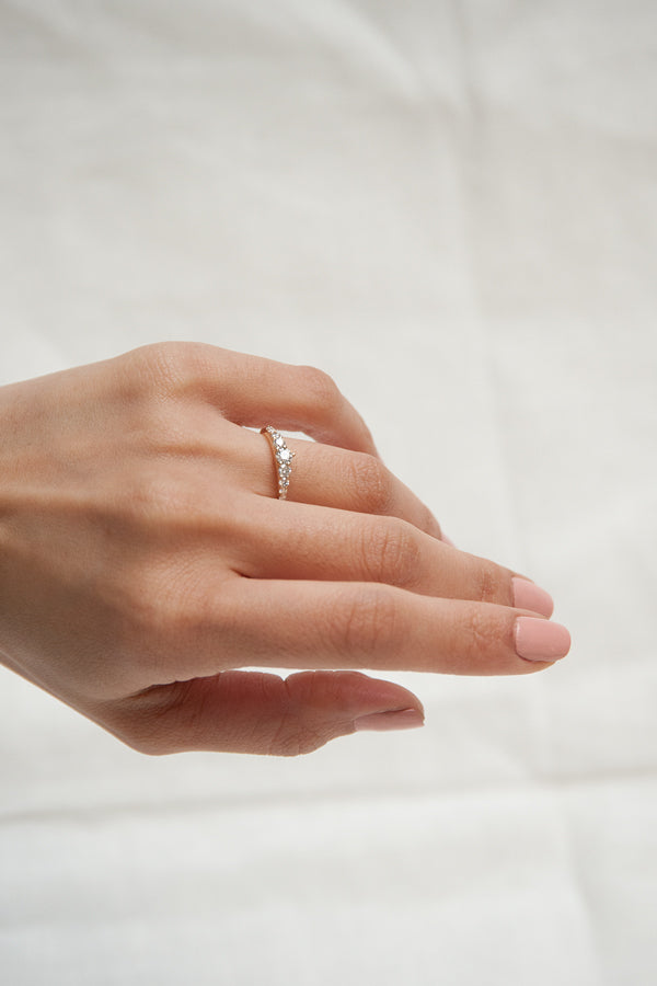 Tia Ring