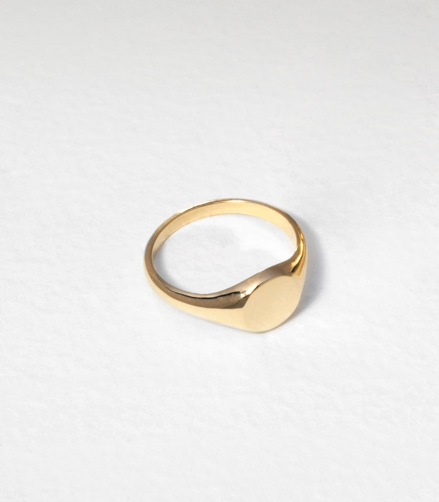Round Signet Ring - Small