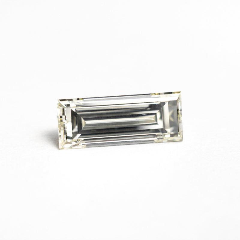 1.11ct 9.55x3.80x2.97mm VS2 O-P Baguette Step Cut 26124-02