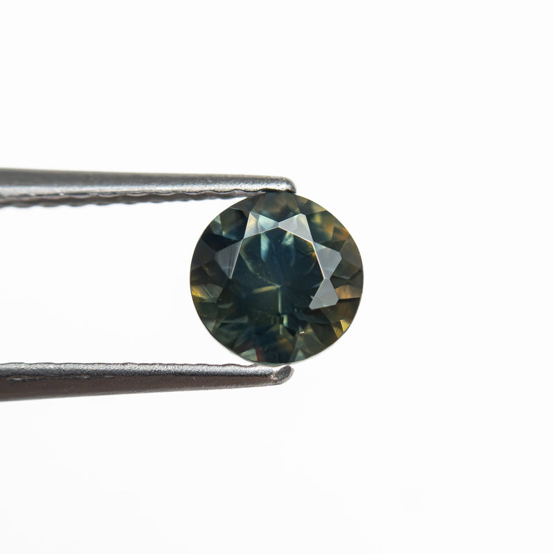 0.70ct 5.16x5.10x3.61mm Round Brilliant Sapphire 26526-08
