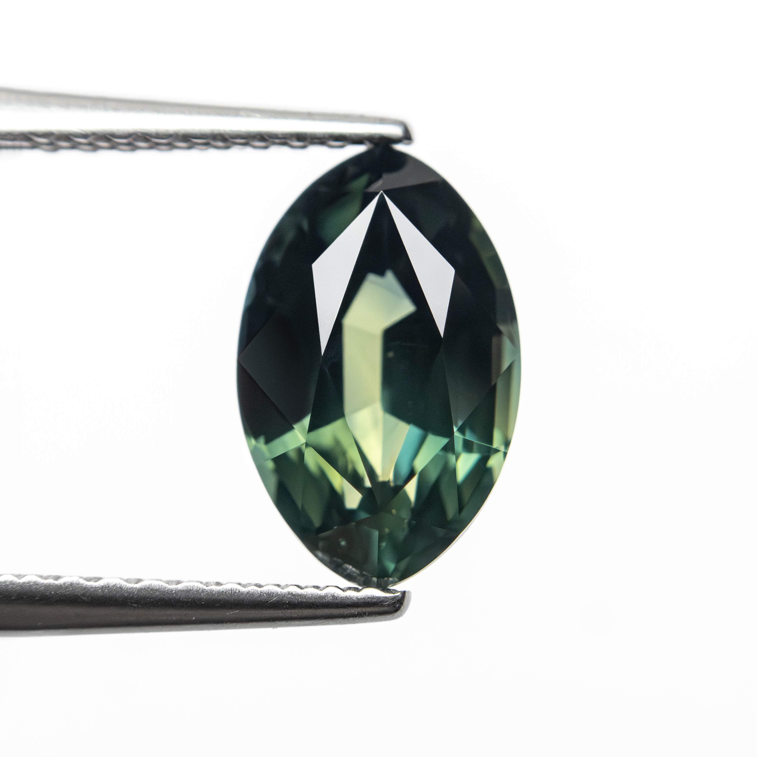 2.19ct 9.83x6.28x4.45mm Marquise Brilliant Sapphire 27136-04