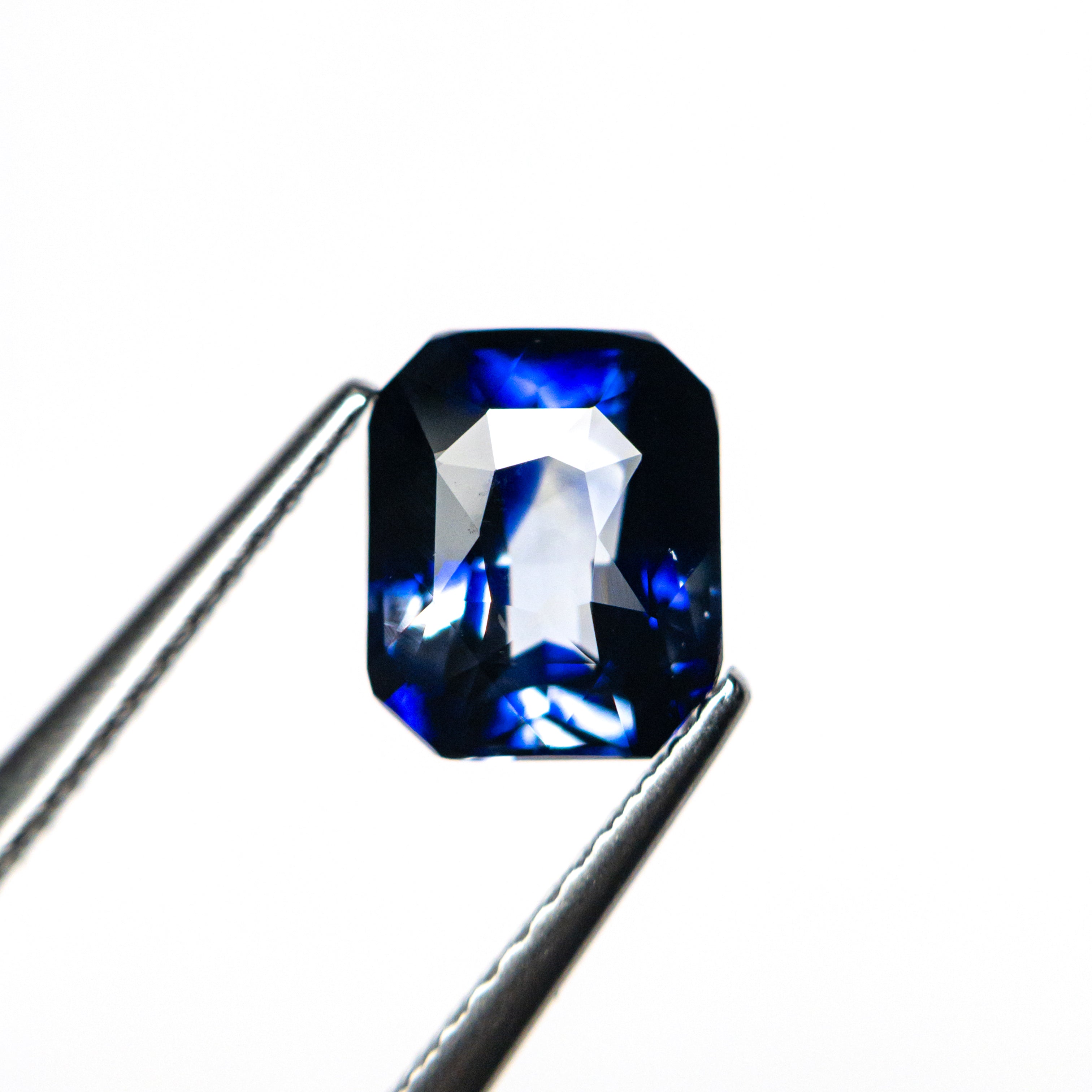 2.01ct 7.69x6.31x4.21mm Cut Corner Rectangle Brilliant Sapphire 27185-01