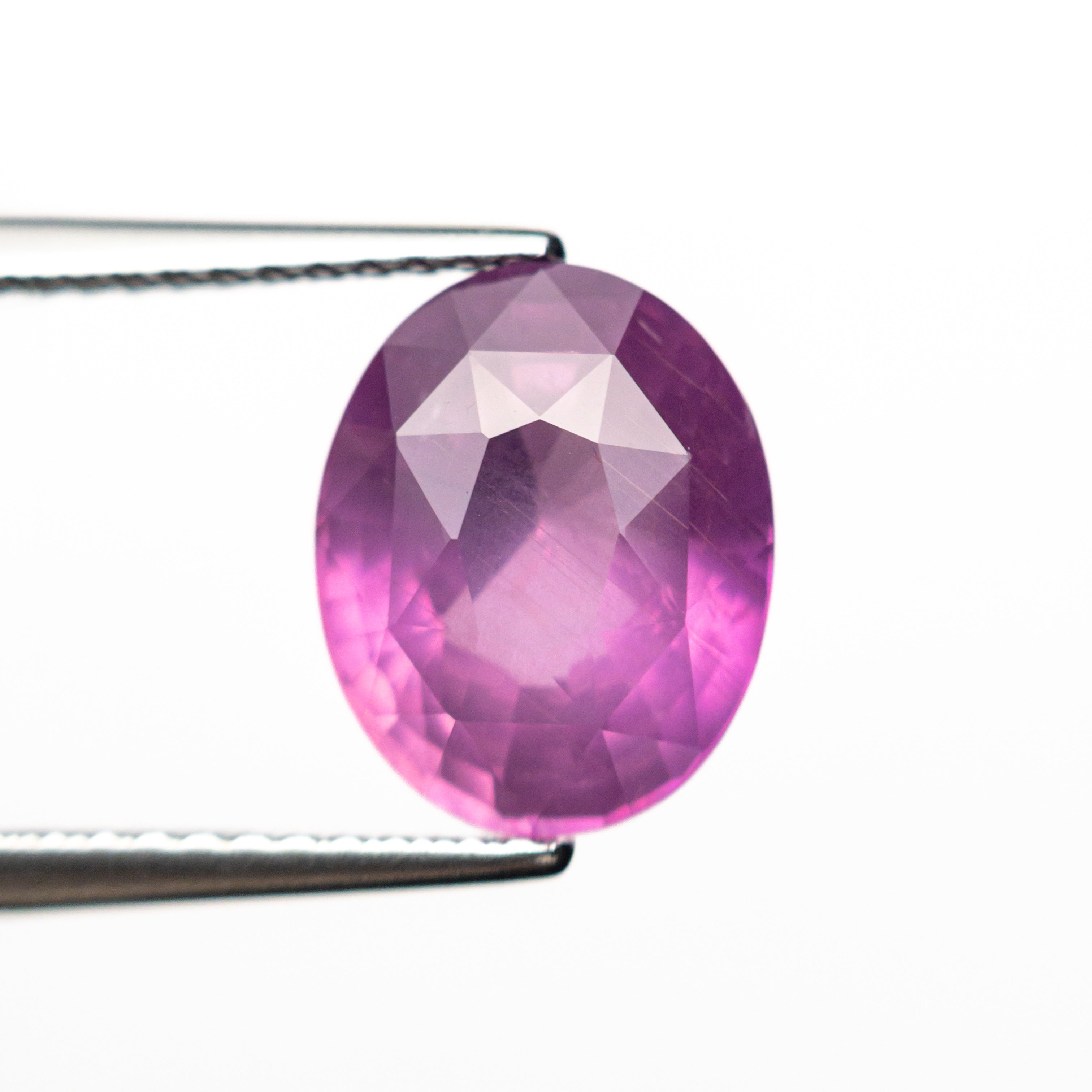 3.52ct 10.11x8.14x5.21mm Oval Brilliant Sapphire 27192-01