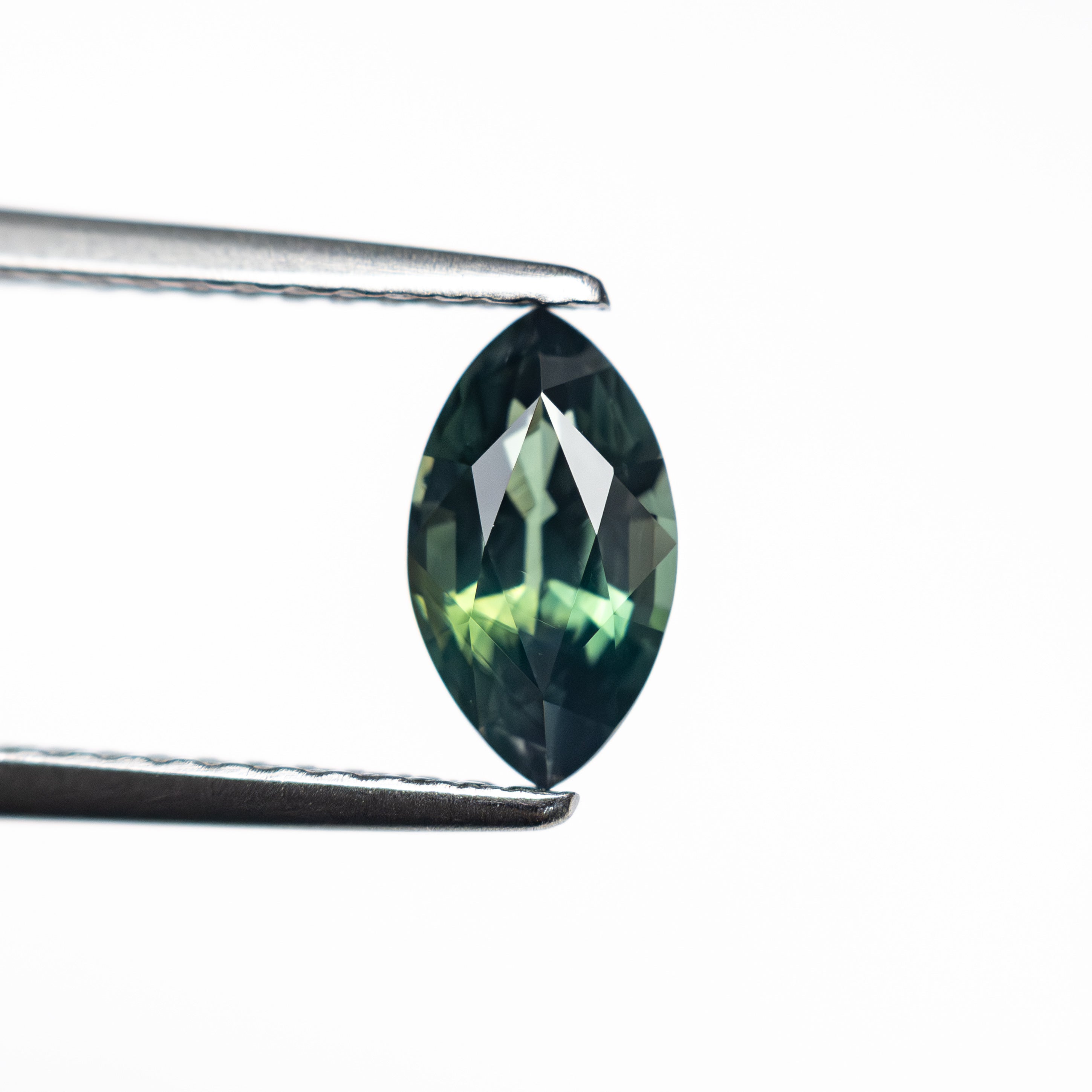 0.94ct 8.11x4.57x3.46m Marquise Brilliant Sapphire 27344-01