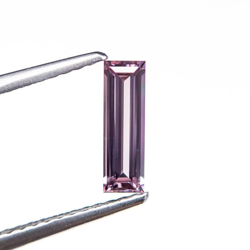 0.52ct 8.73x2.73x1.87mm Baguette Step Cut Sapphire 27721-06