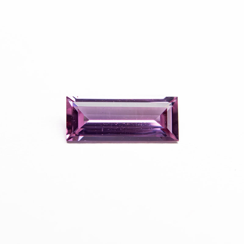0.46ct 7.45x2.99x1.93mm Baguette Step Cut Sapphire 27721-08