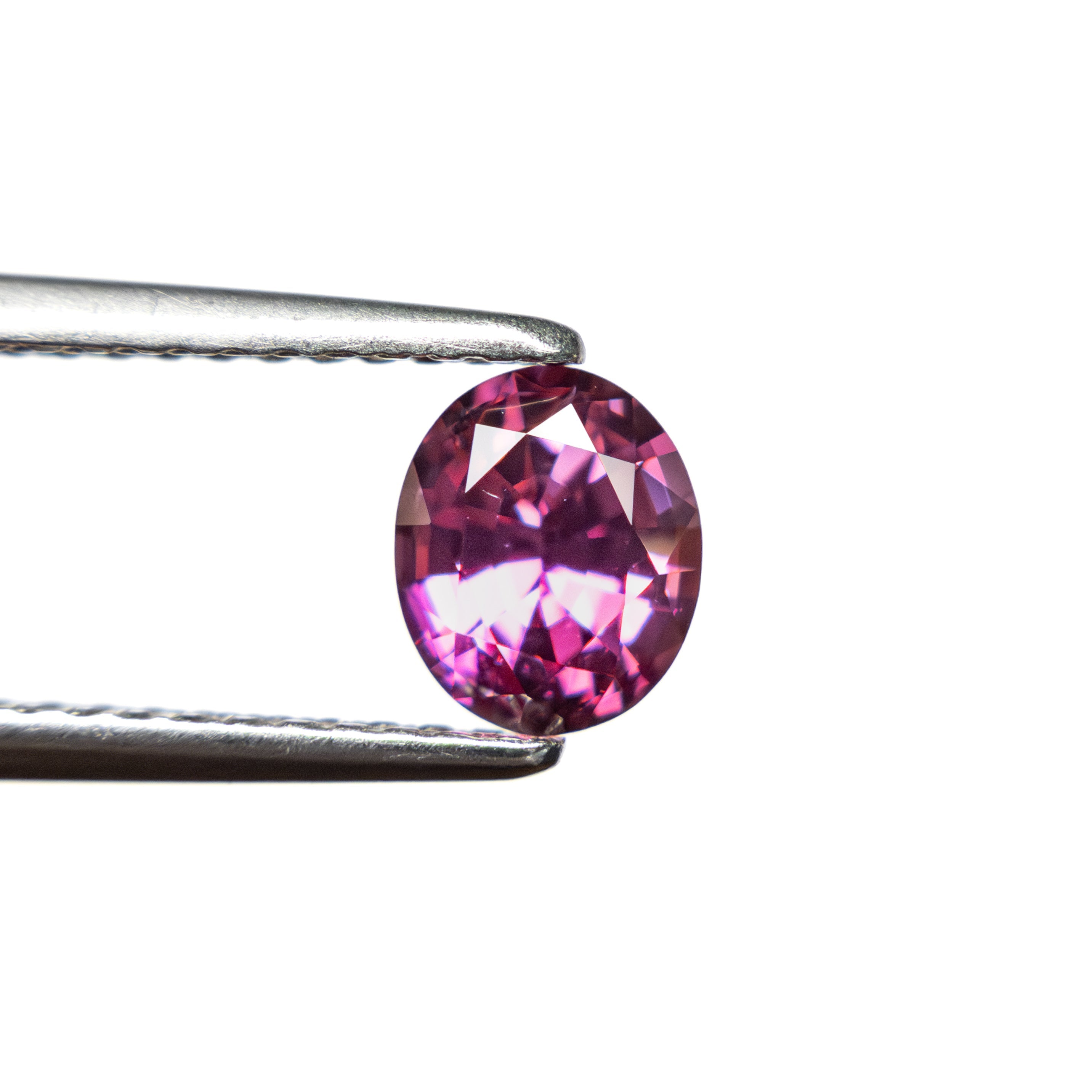 0.83ct 6.04x5.07x3.46mm Oval Brilliant Sapphire 27955-14