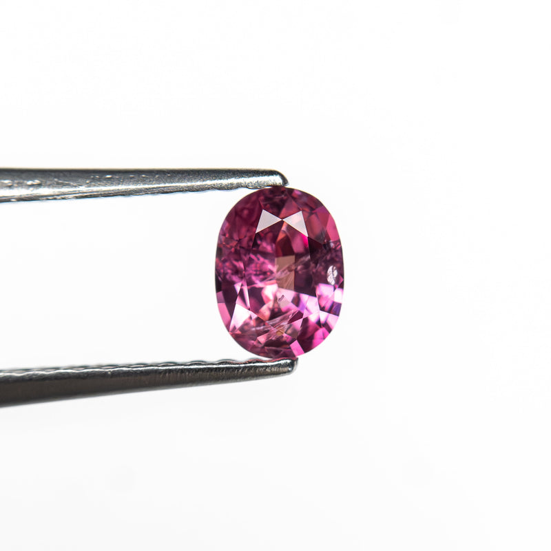 0.40ct 5.04x3.80x2.48mm Oval Brilliant Sapphire 27957-07