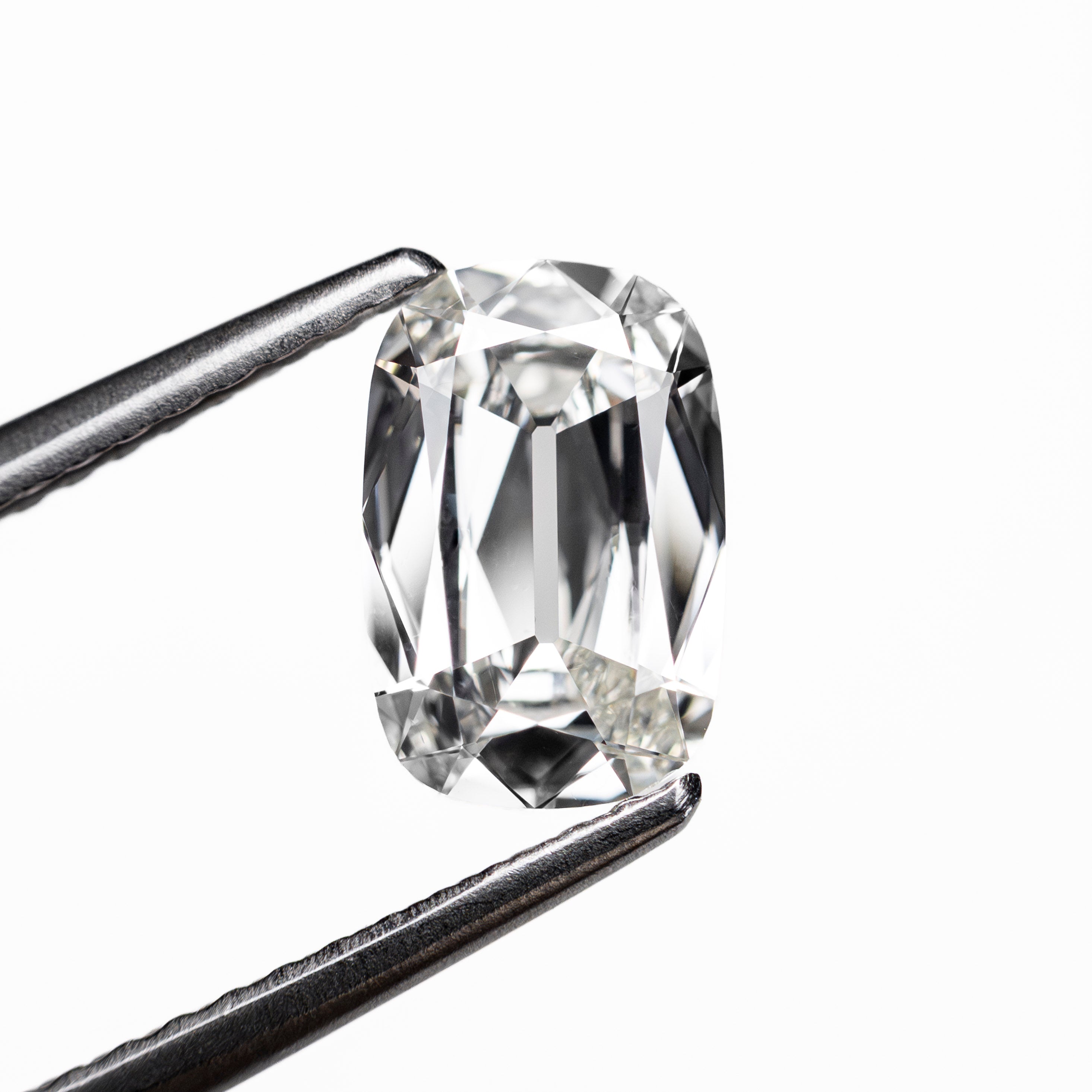 1.01ct 8.17x5.36x2.70mm GIA VVS2 H Modern Antique Old Mine Cut 28014-01