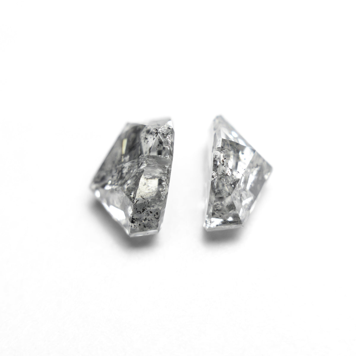 1.57cttw 2pc 6.67x4.13x3.26mm 6.68x5.17x3.69mm Polish Raw Diamond Matching Pair 🇨🇦 28168-01