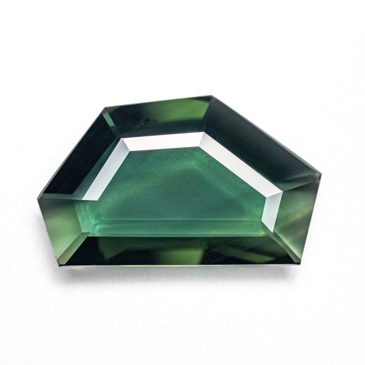 2.37ct 13.18x7.88x2.19mm Geometric Portrait Cut Sapphire 28298-06