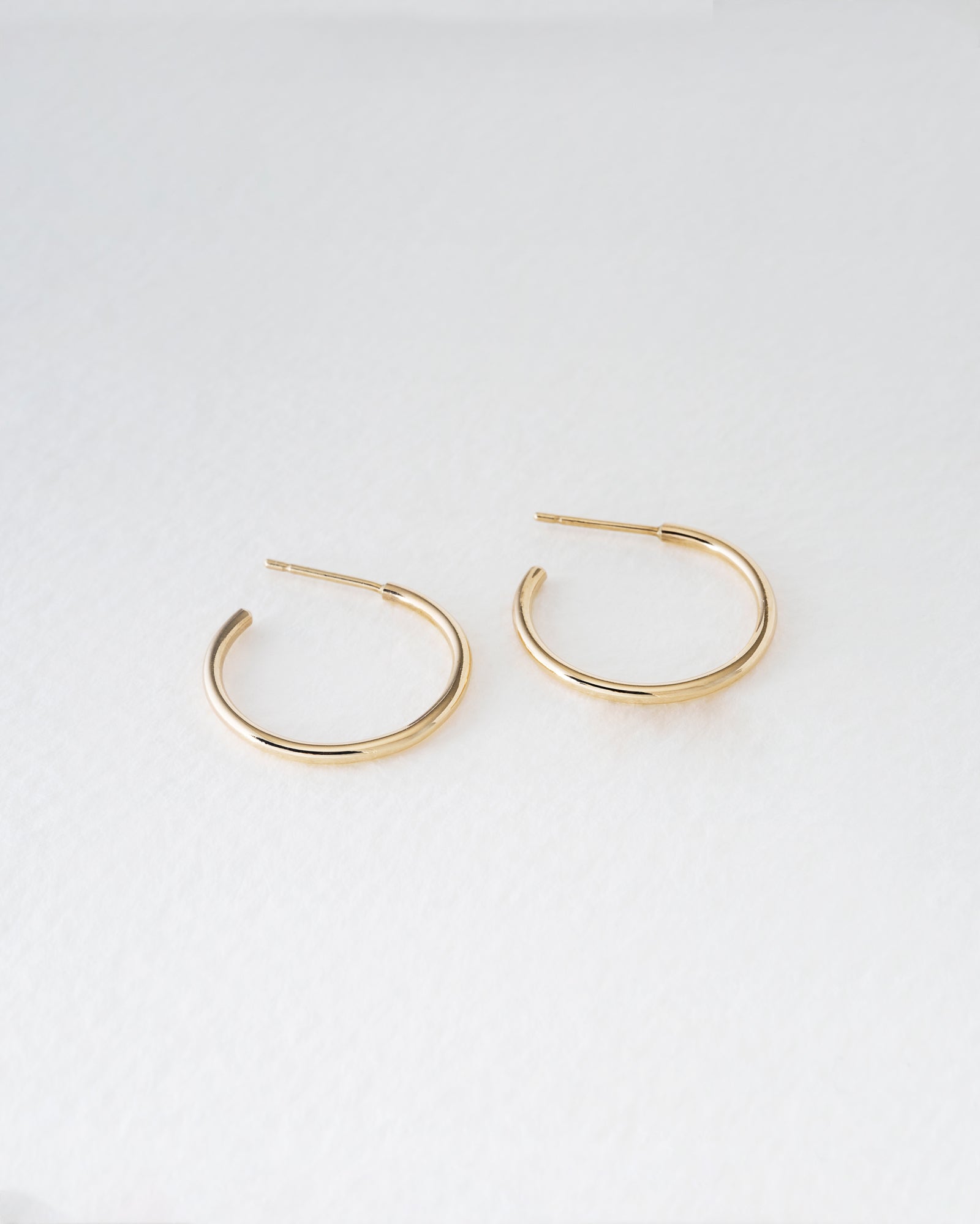Billie Hoops