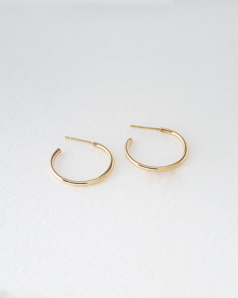 Billie Hoops