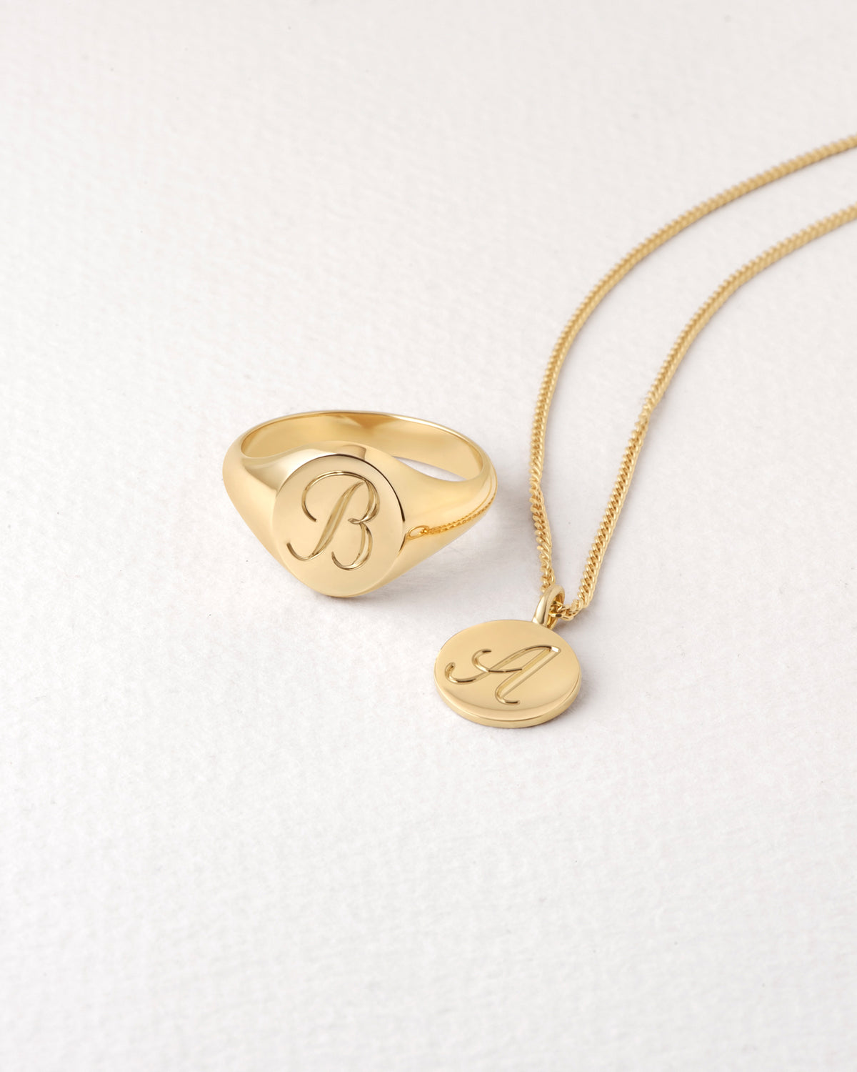Ode Pendant
