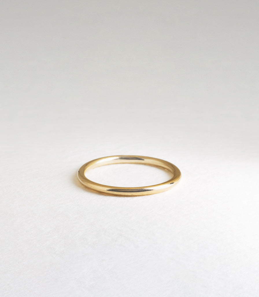 2.5mm Wide 14k Gold Round Ring | Colleen Mauer Designs
