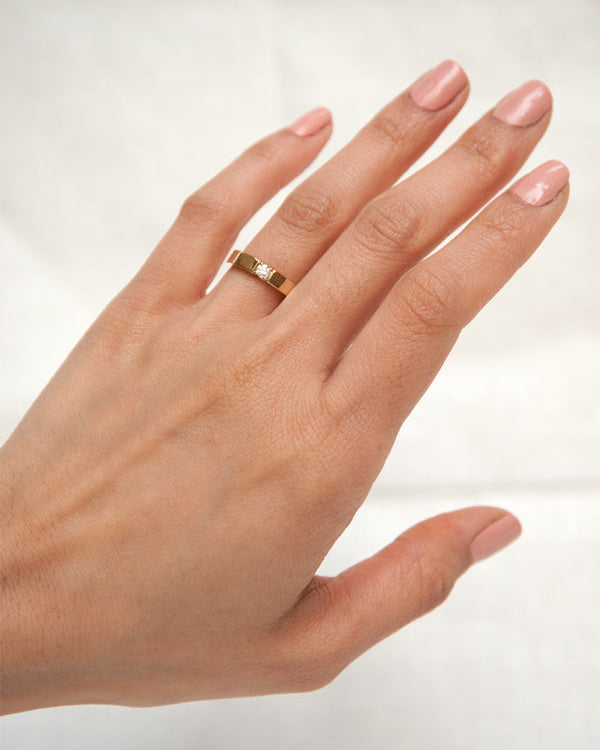 Diamond Slice Ring - Round